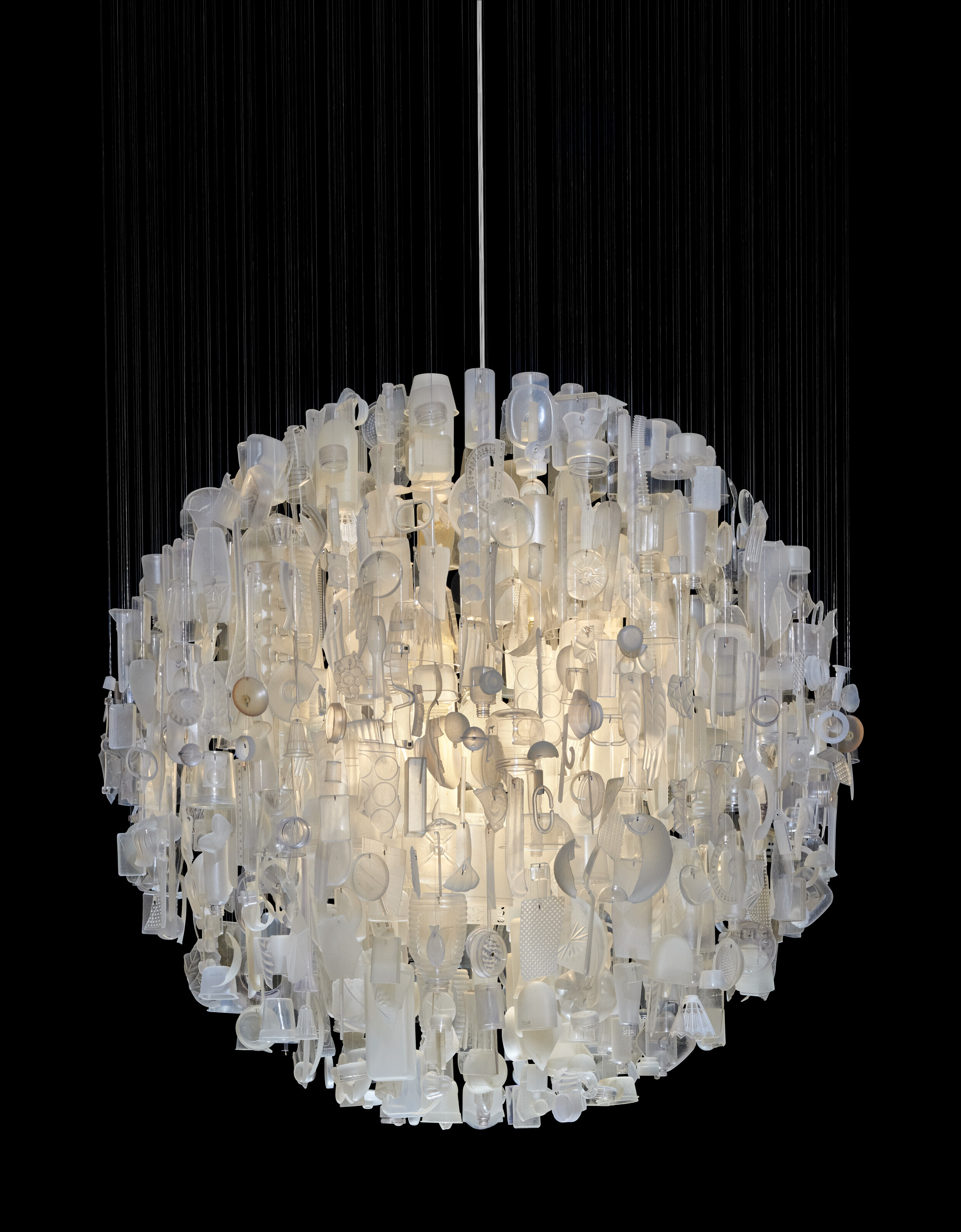 Stuart Haygarth, Tide (Clear), 2013. Sourced plastic objects, monofilament line, painted MDF ceiling platform