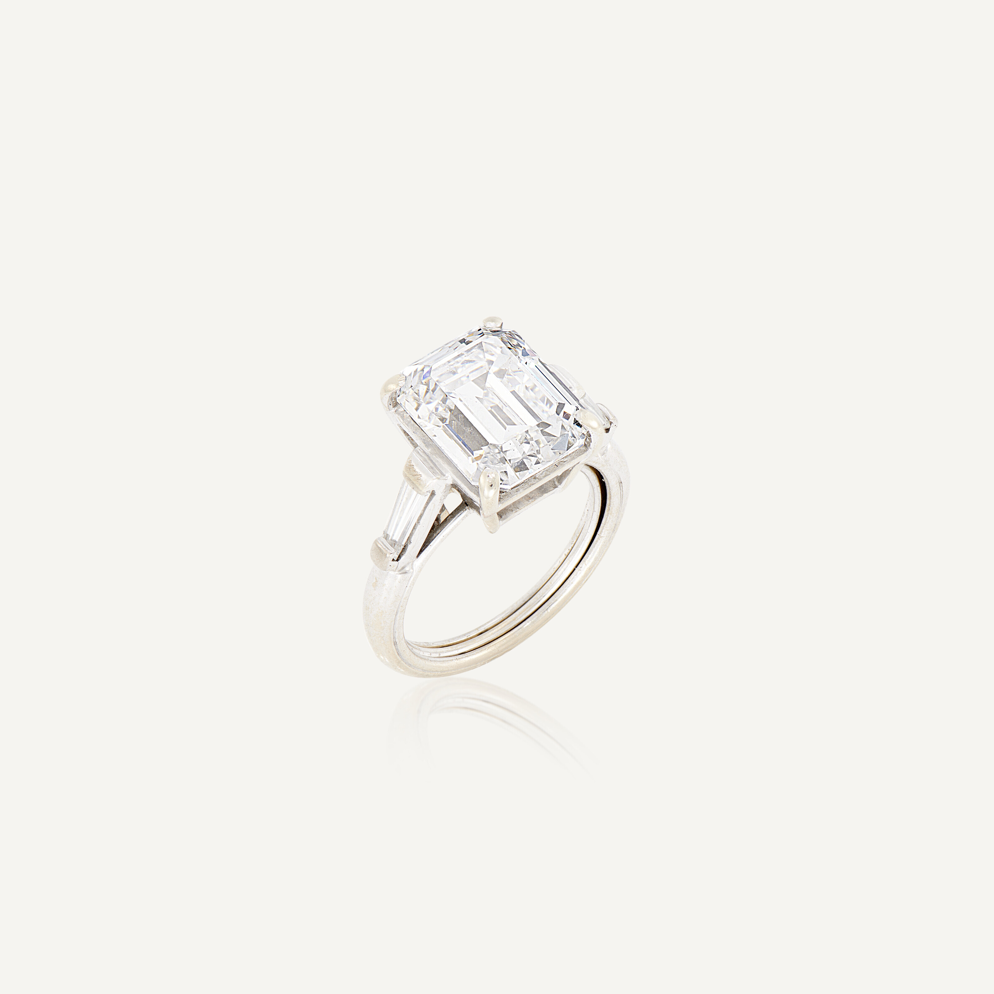 DIAMOND RING, | Christie’s