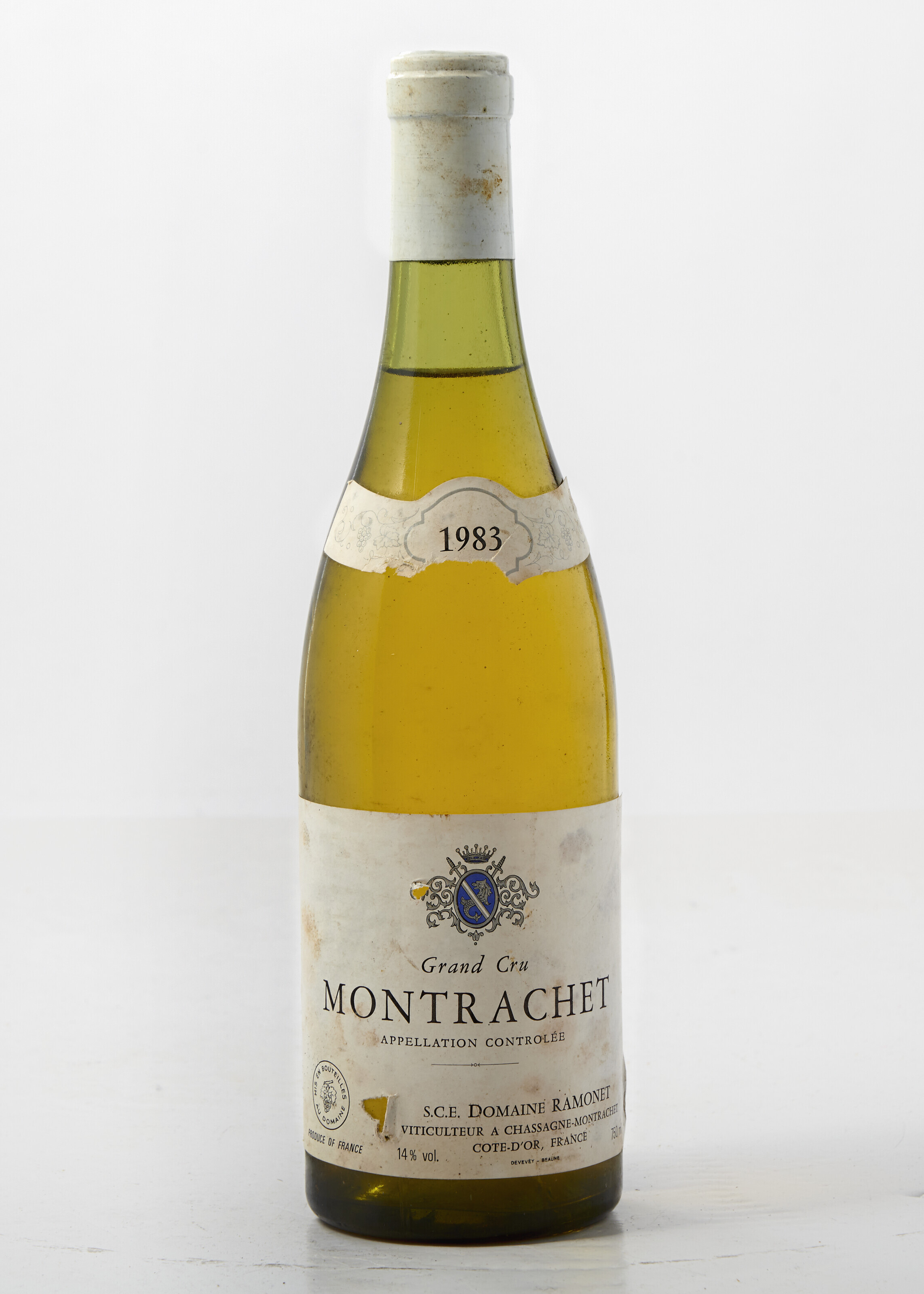 White online burgundy wine