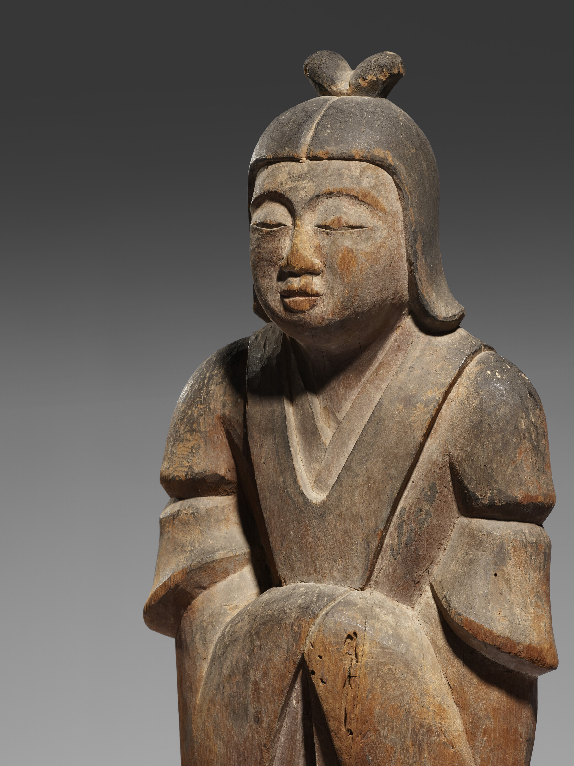 A WOOD SCULPTURE OF A STANDING FEMALE SHINTO DEITY, JAPAN, LATE