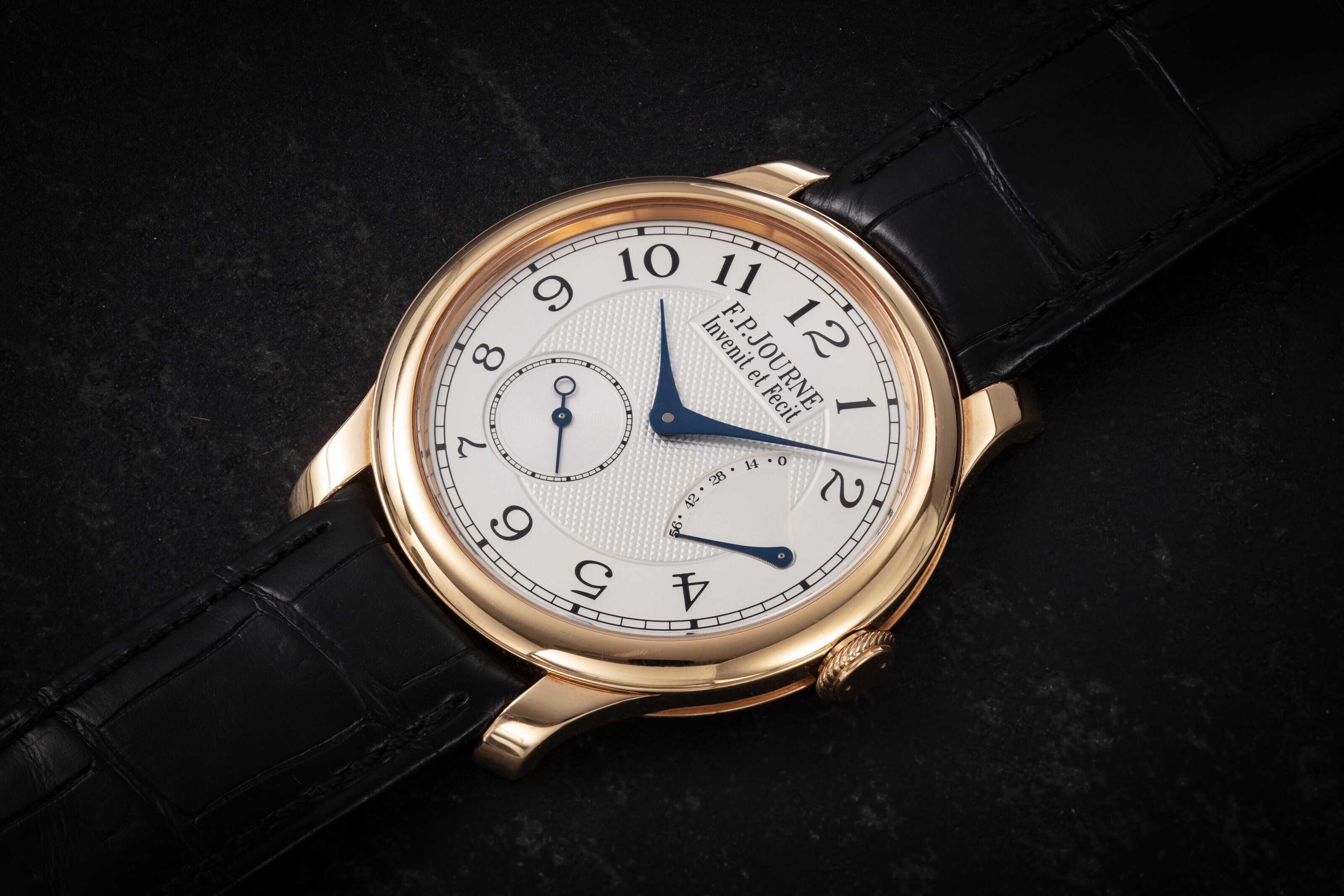 JOURNE CHRONOMÈTRE SOUVERAIN, A GOLD MANUAL-WINDING