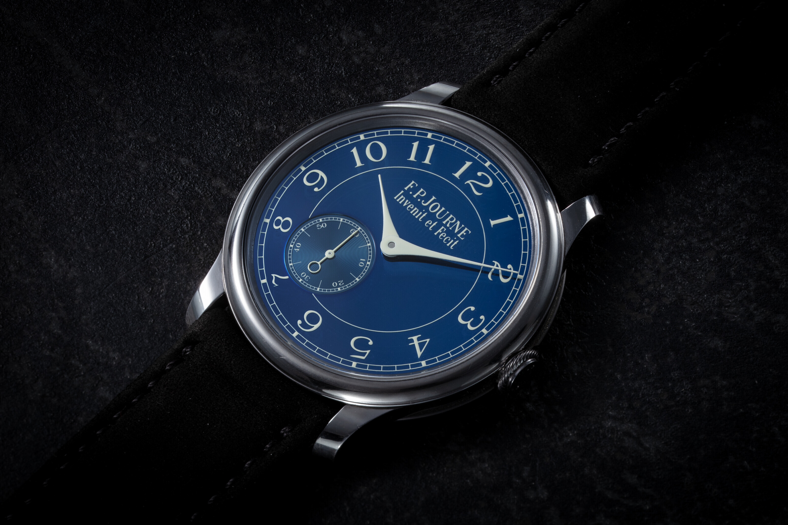 F.P. JOURNE CHRONOM TRE BLEU A VERY FINE TANTALUM MANUAL WINDING