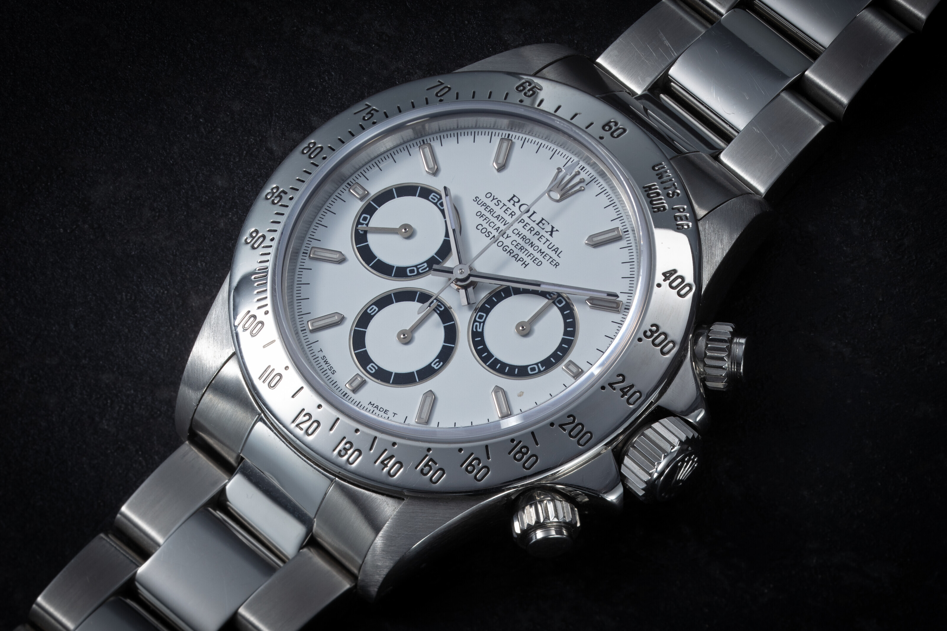ROLEX, DAYTONA REF. 16520, AN EXTEREMELY RARE STEEL AUTOMATIC