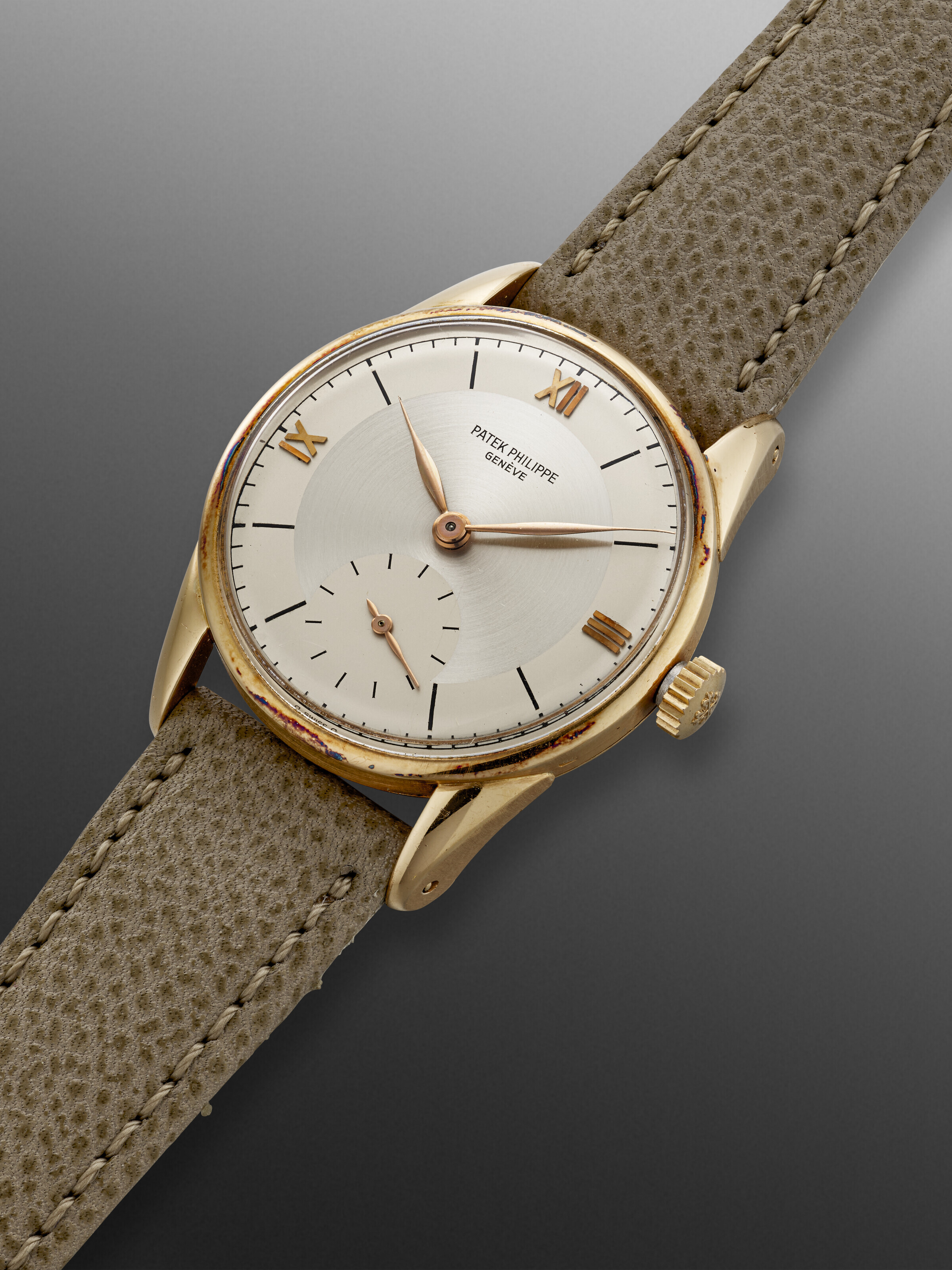 PATEK PHILIPPE, YELLOW GOLD CALATRAVA, 1517, Christie's