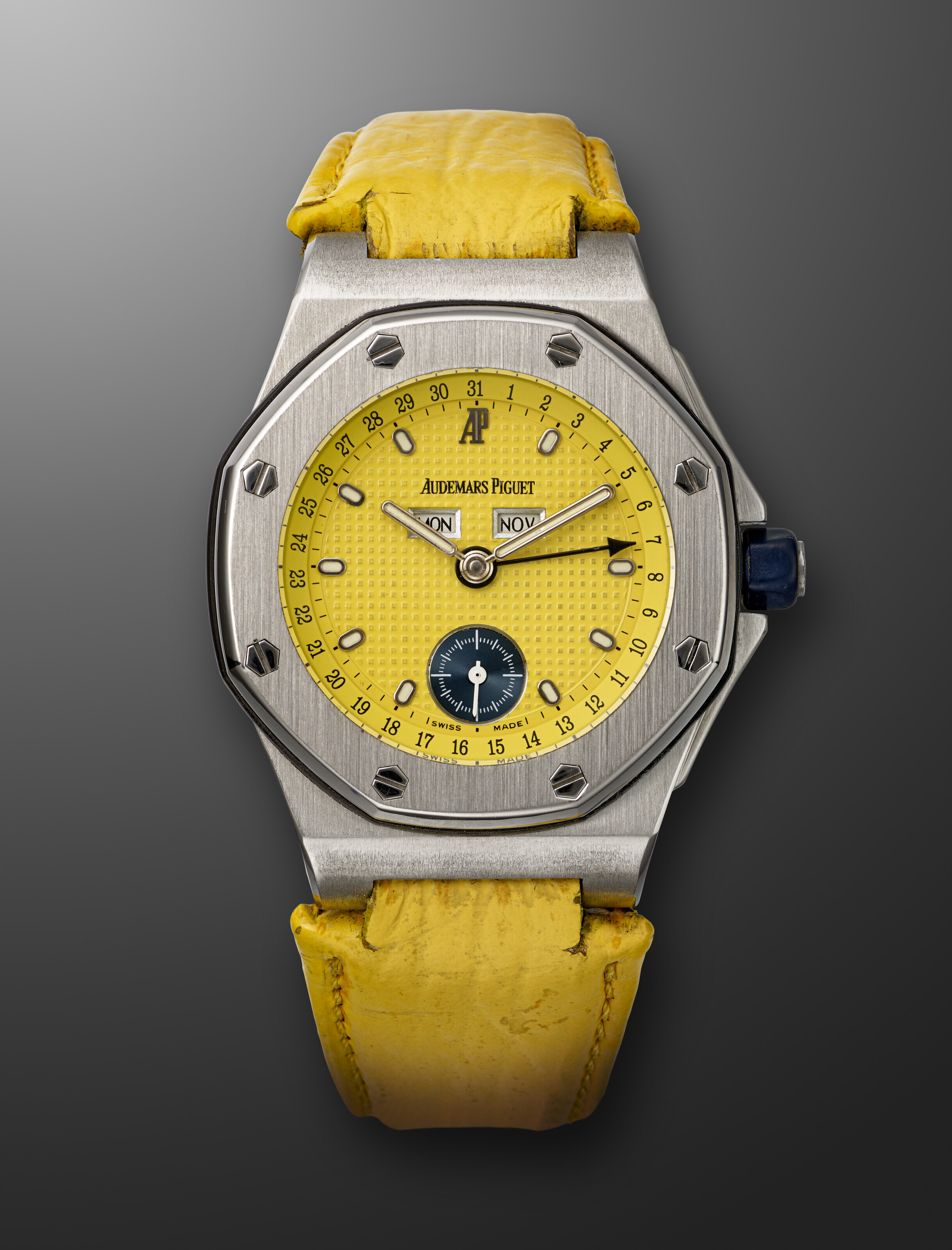 AUDEMARS PIGUET STAINLESS STEEL TRIPLE CALENDAR ROYAL OAK