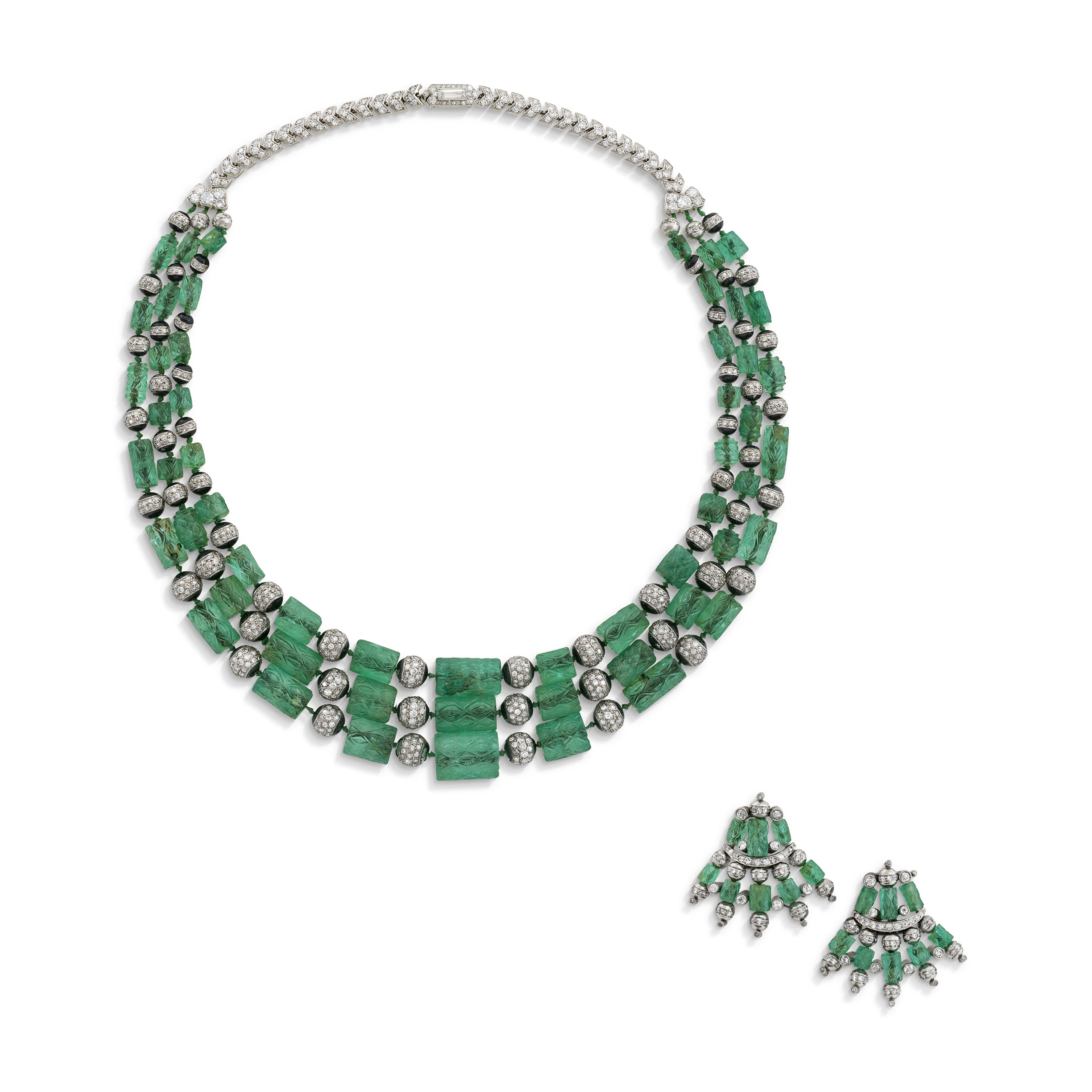 Cartier outlet emerald necklace