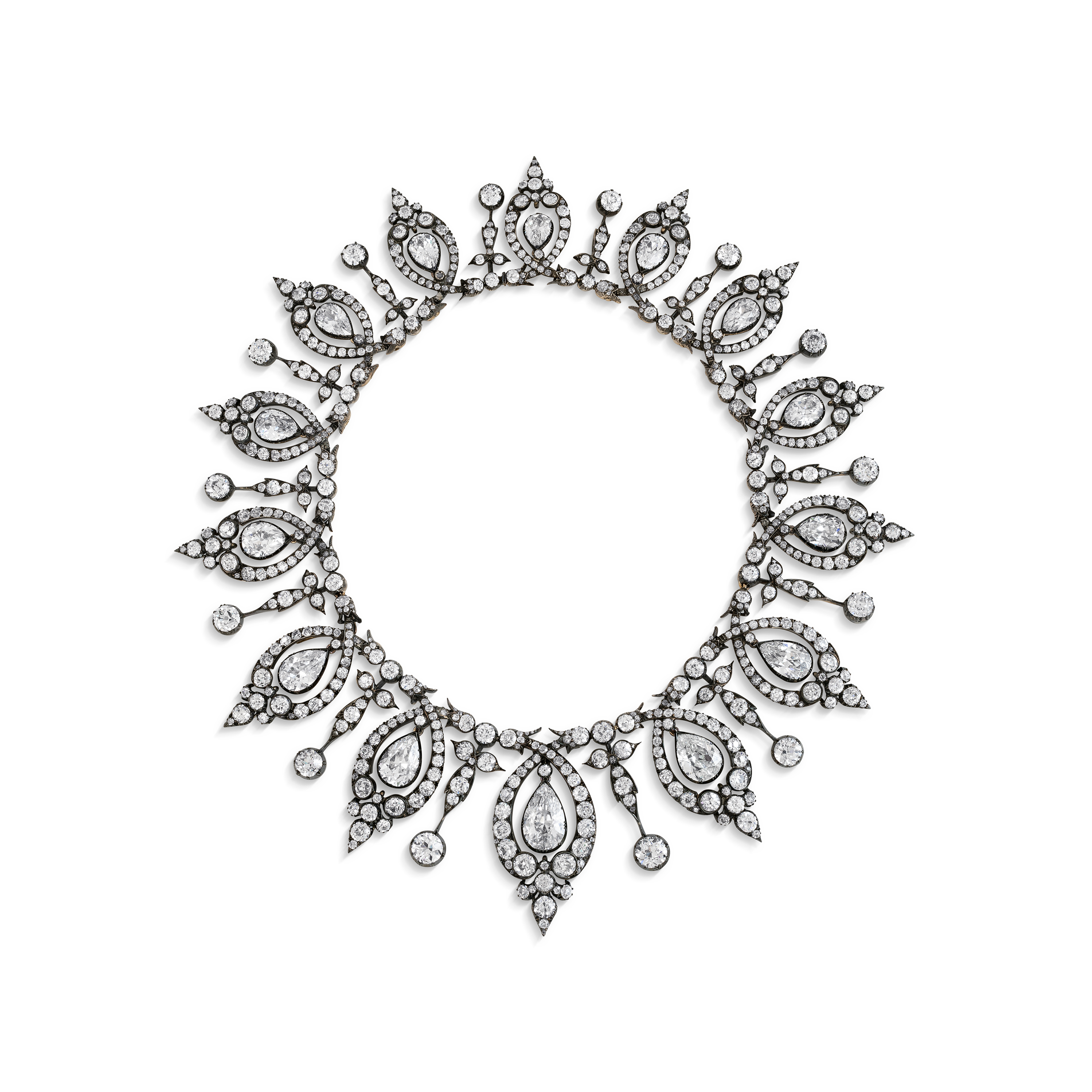 A Victorian diamond tiara/necklace. Sold for CHF932,400 on 17 May 2023 at Christie’s in Geneva