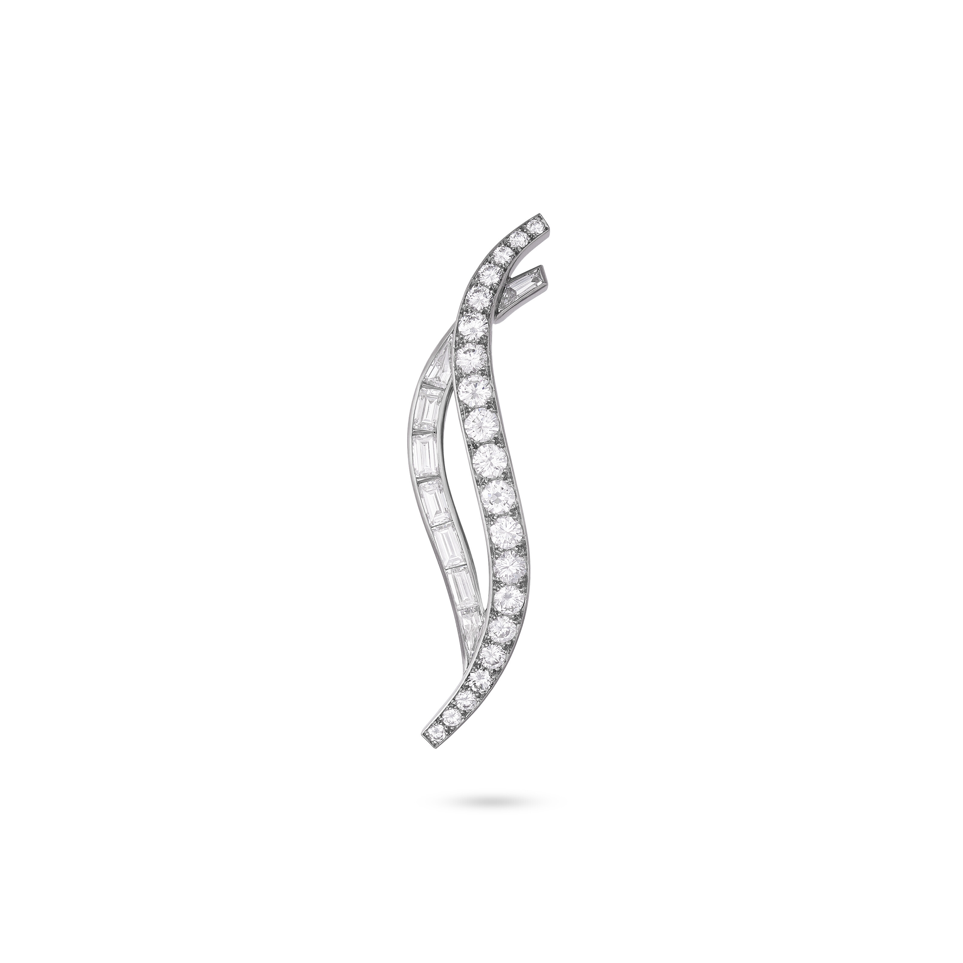 Catalog image of VAN CLEEF & ARPELS DIAMOND BROOCH / HAIR PIN