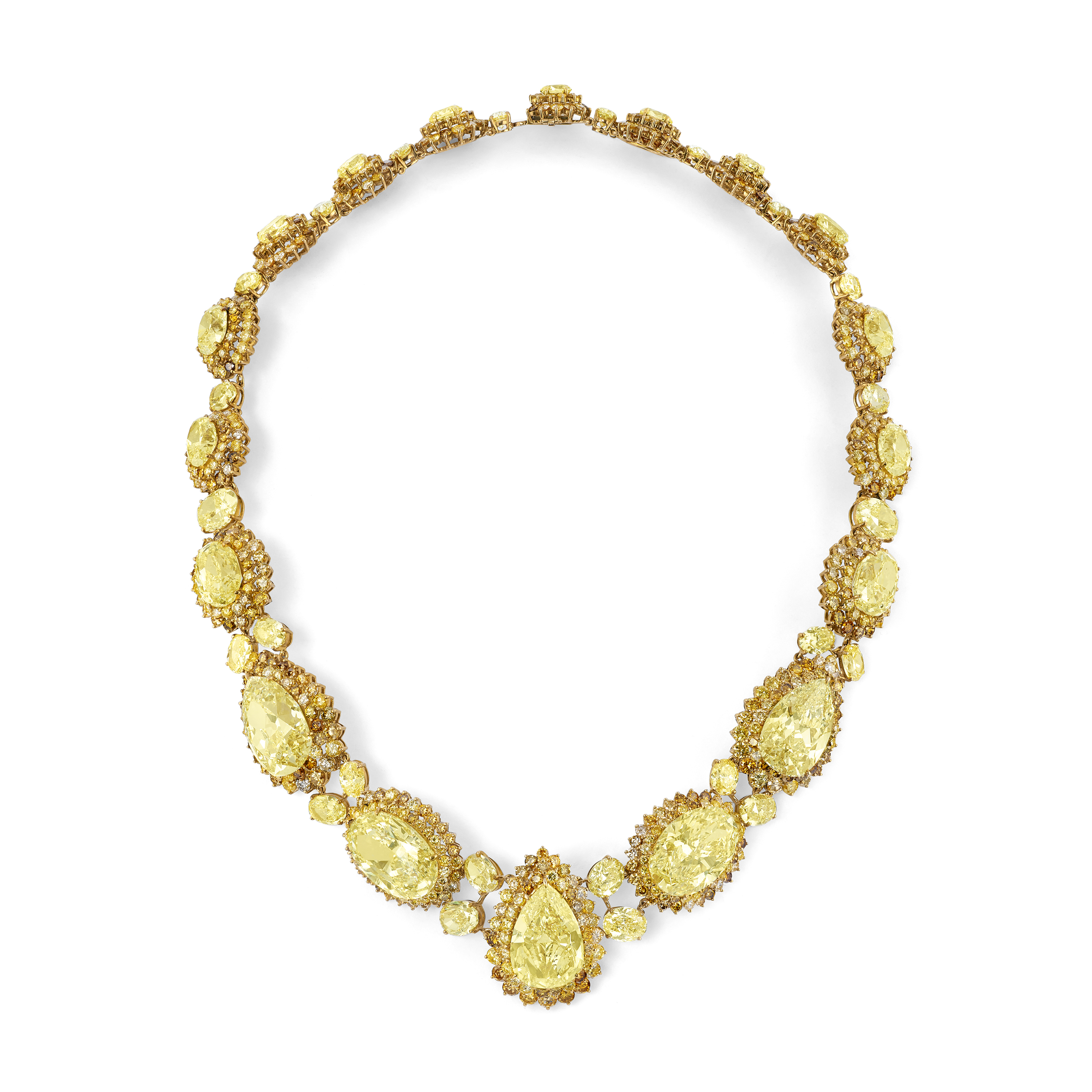 A magnificent Harry Winston coloured diamond and diamond necklace. Size/dimensions: inner circumference 43.5 cm. Sold for CHF1,618,000 on 10 May 2023 at Christie’s in Geneva