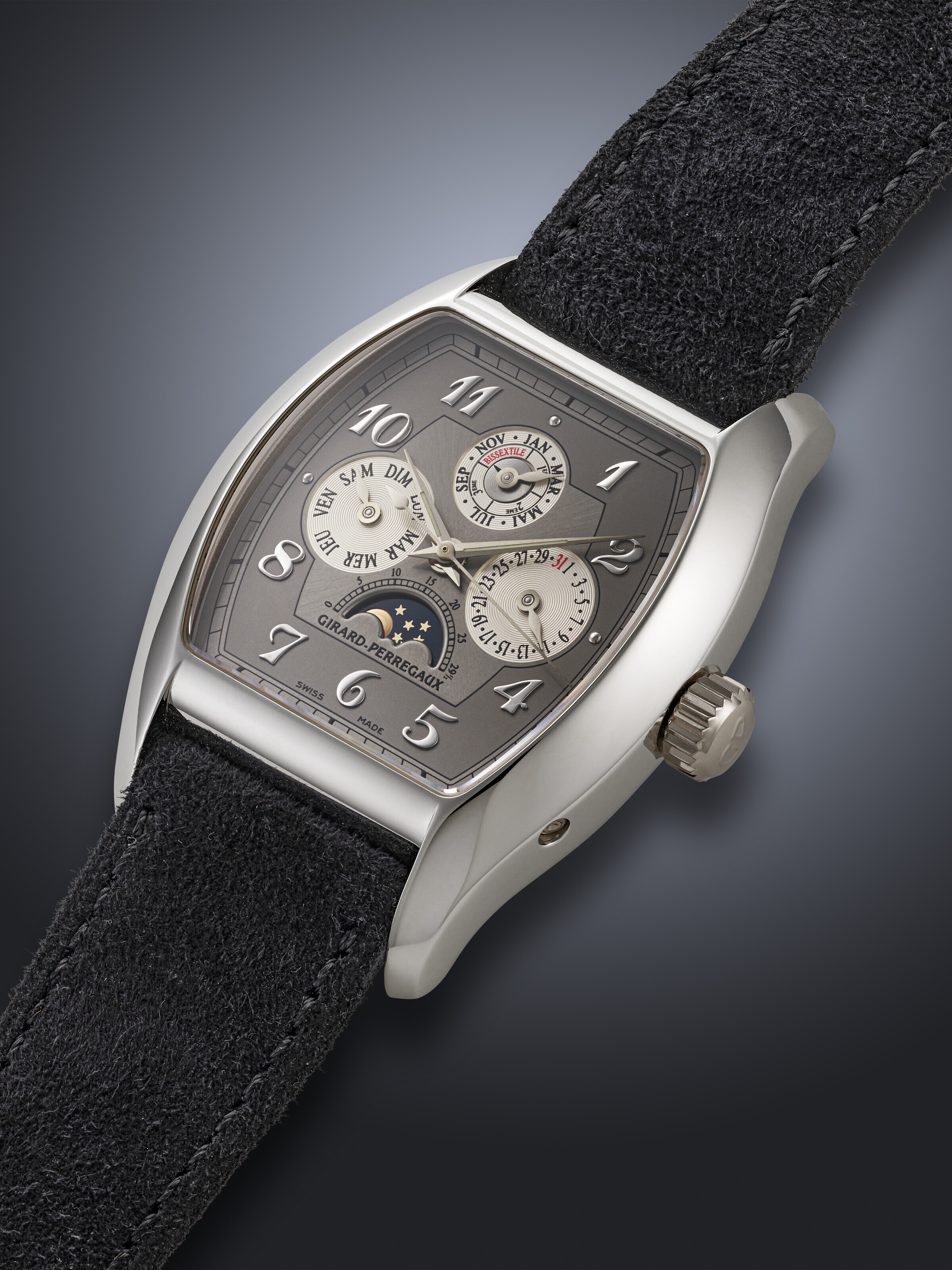 GIRARD-PERREGAUX, RARE SET OF 3 PLATINUM 'COLLECTION PRESTIGE