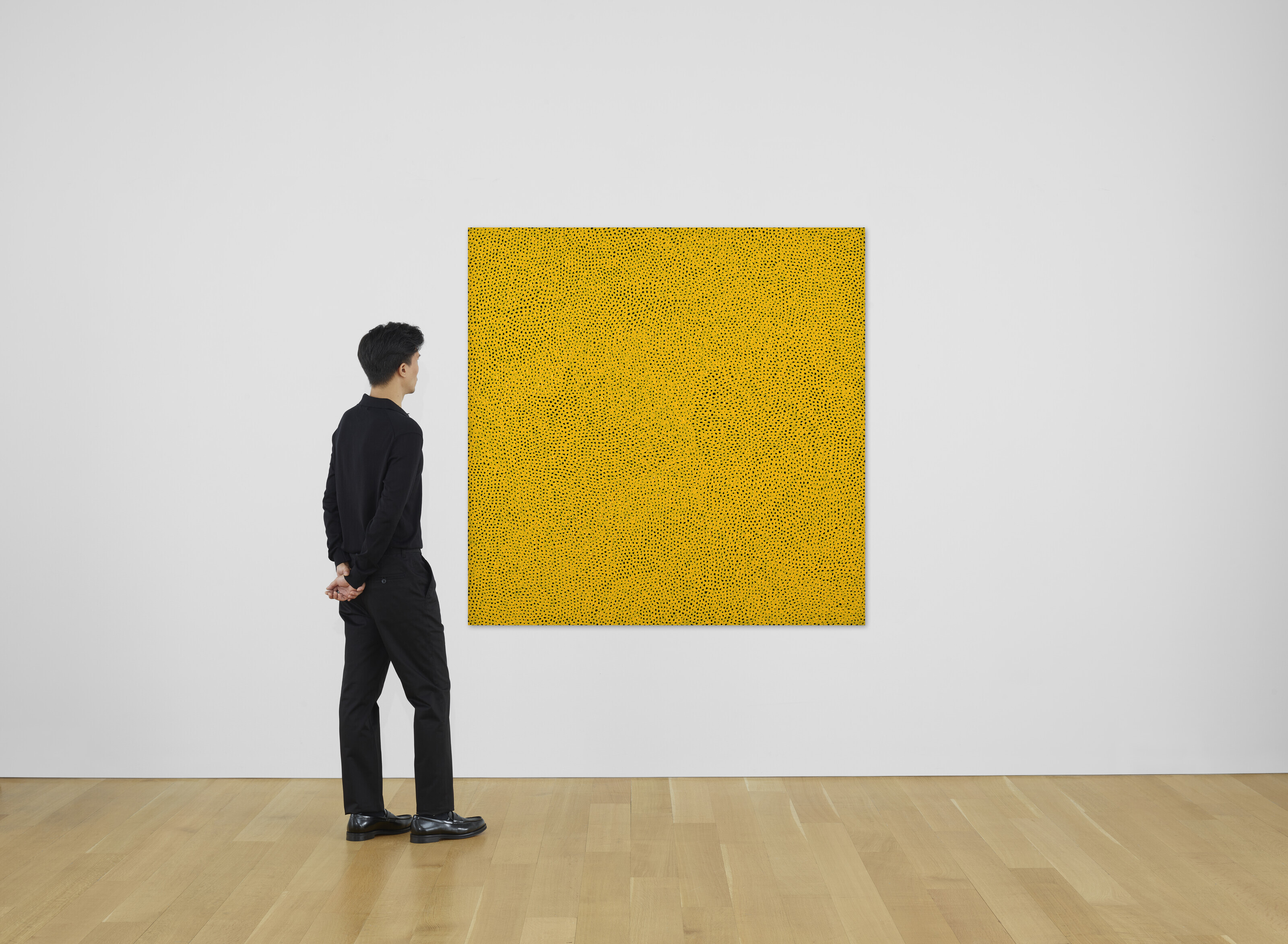 YAYOI KUSAMA (B. 1929), INFINITY-NETS (BAJO) | Christie's