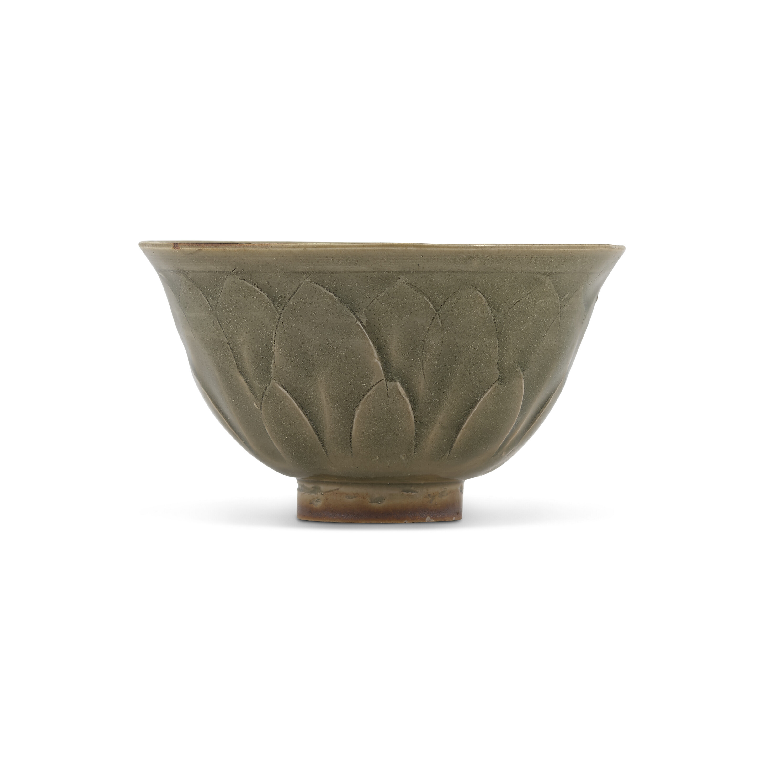宋耀州青釉刻蓮瓣紋盌, SONG DYNASTY (960-1279) | Christie's