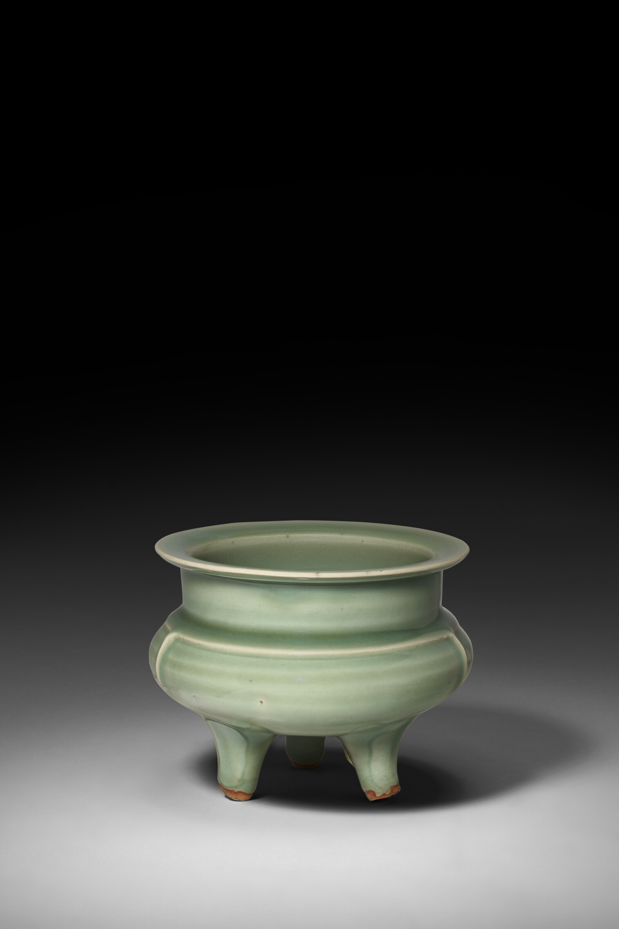 南宋官窯膽瓶, SOUTHERN SONG DYNASTY (1127-1279) | Christie's
