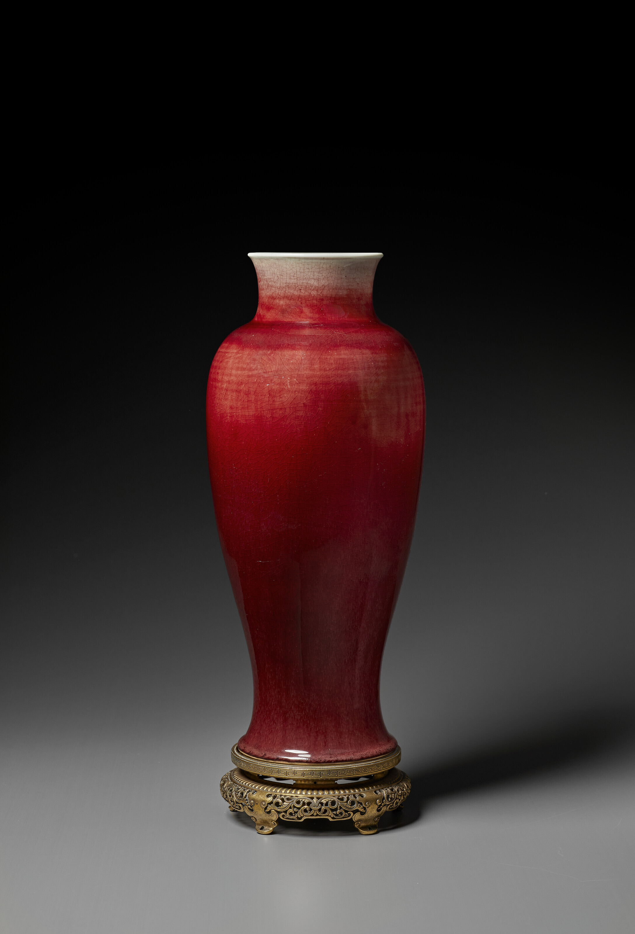 清康熙郎窑红釉观音瓶, KANGXI PERIOD (1662-1722) | Christie's