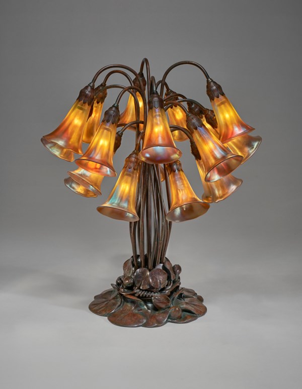 TIFFANY STUDIOS, Eighteen-Light 