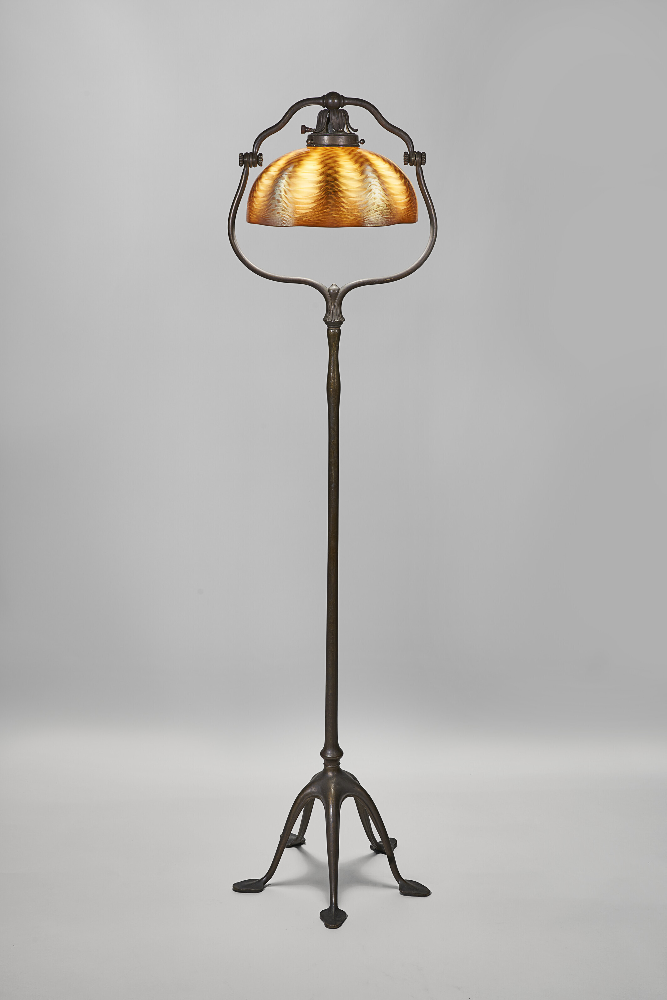 TIFFANY STUDIOS, Eighteen-Light 'Lily' Table Lamp, circa 1904