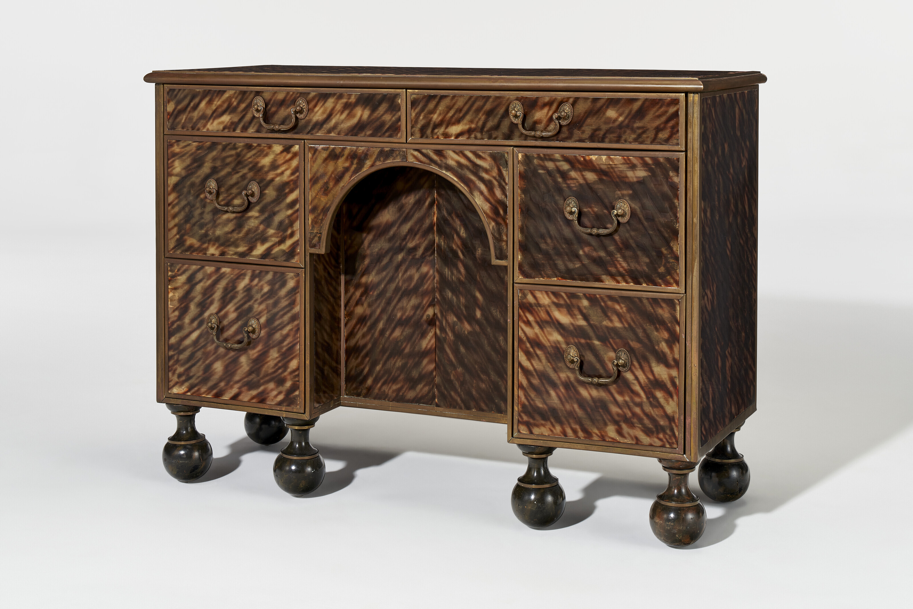 Catalog image of Dressing Table, circa 1920