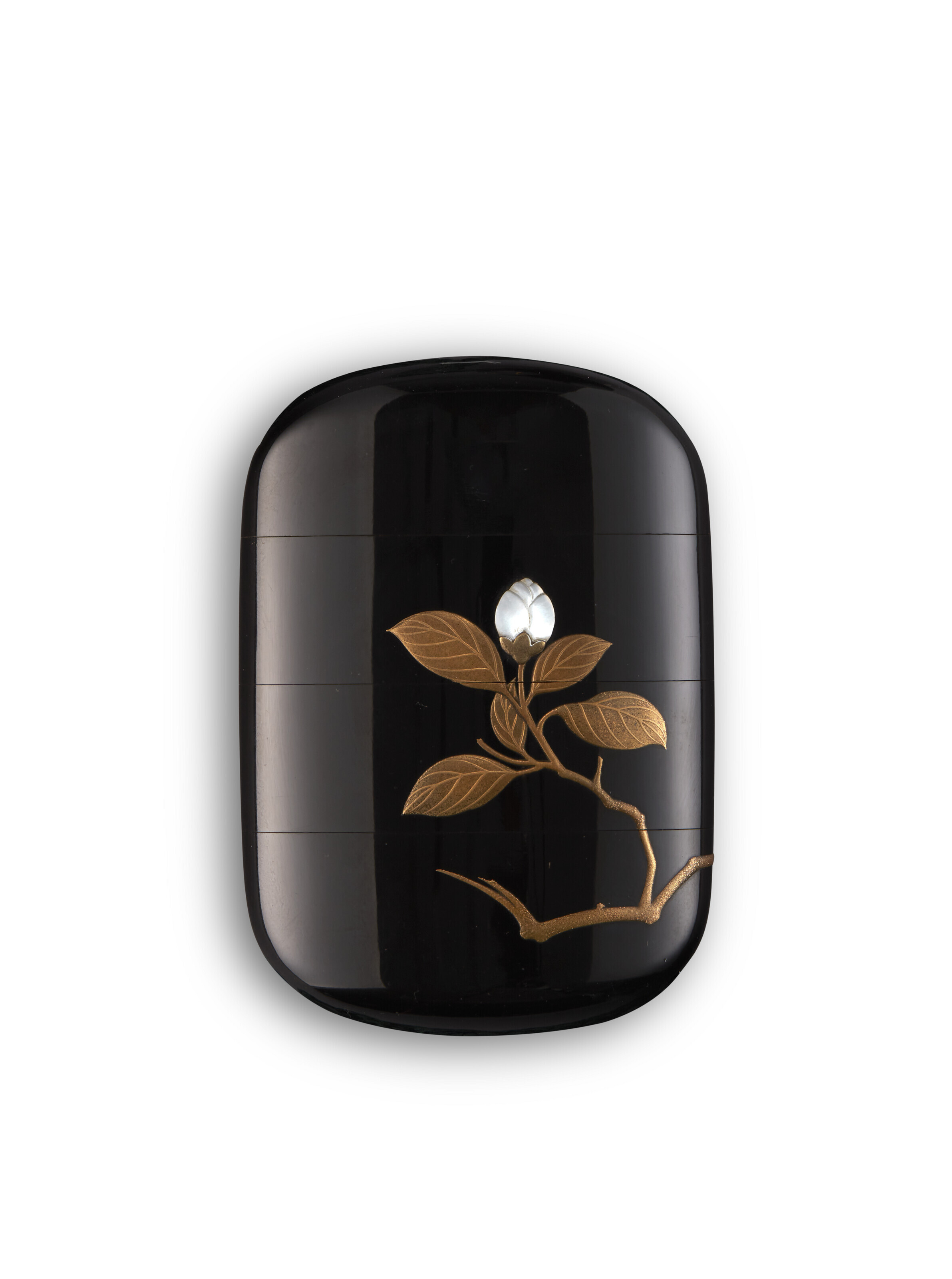 A THREE-CASE LACQUER INRO AND NETSUKE, EDO PERIOD (19TH