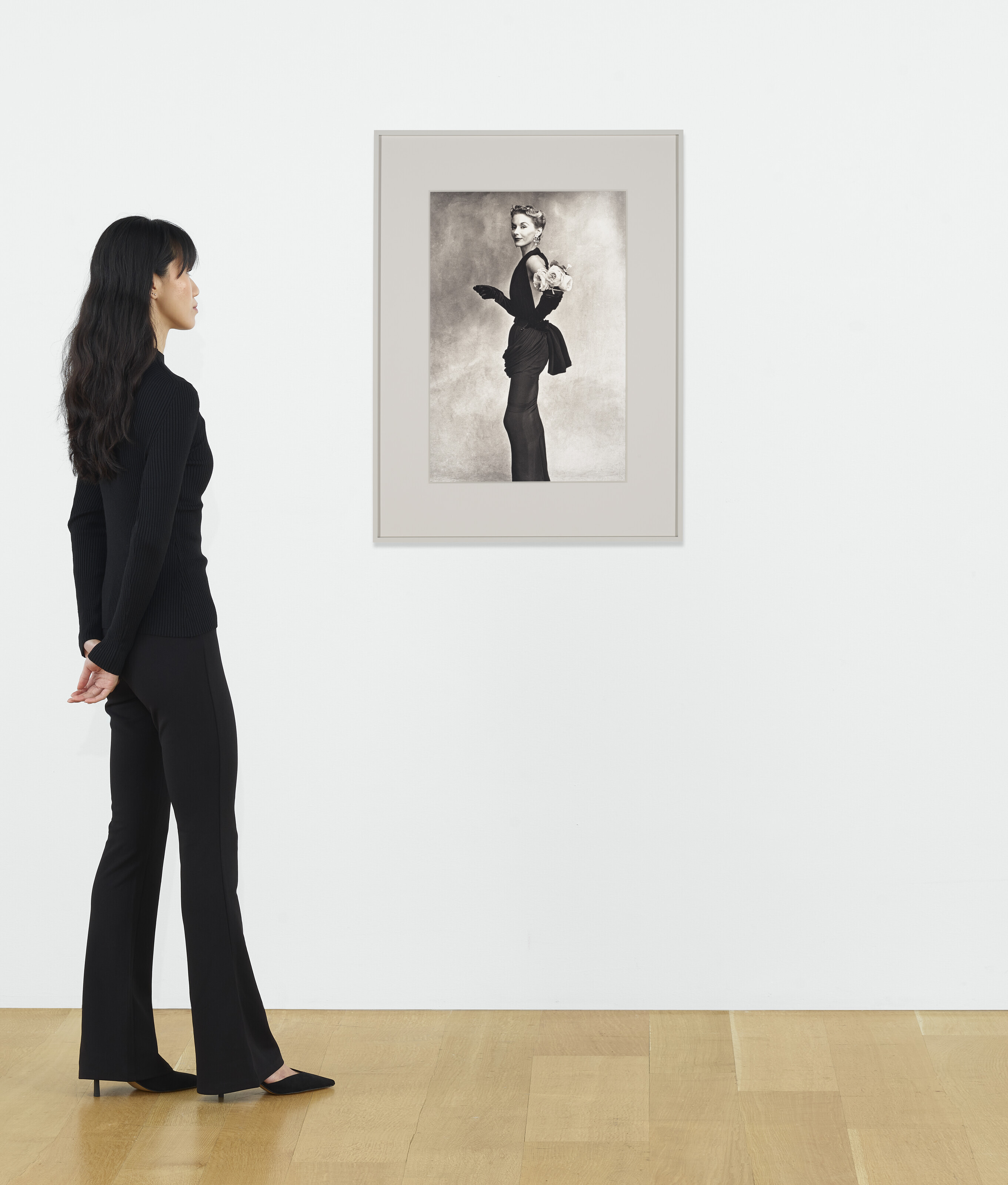 IRVING PENN (1917–2009), Woman with Roses on her Arm (Lisa
