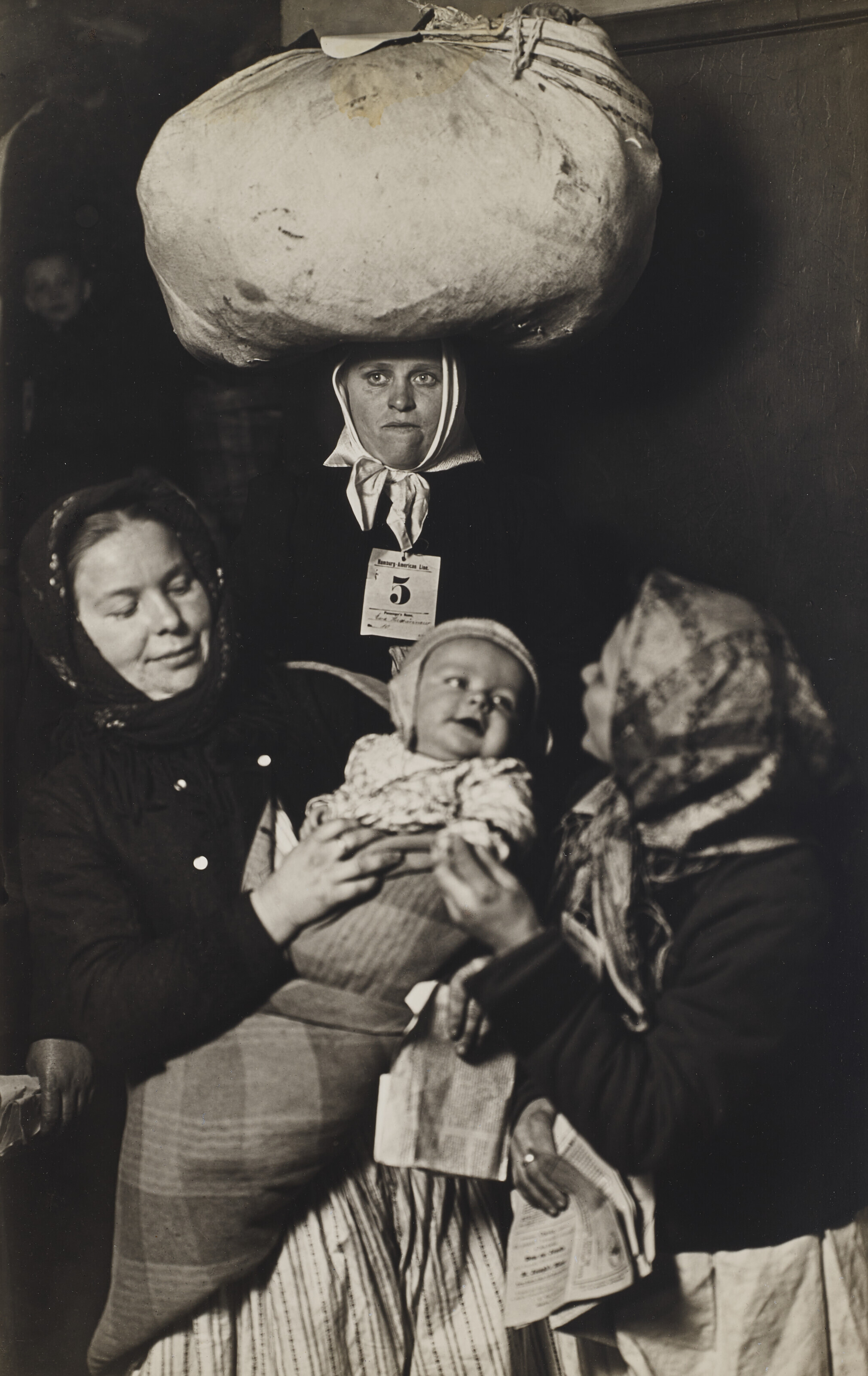 lewis-wickes-hine-1874-1940-slavic-mother-and-child-at-ellis-island