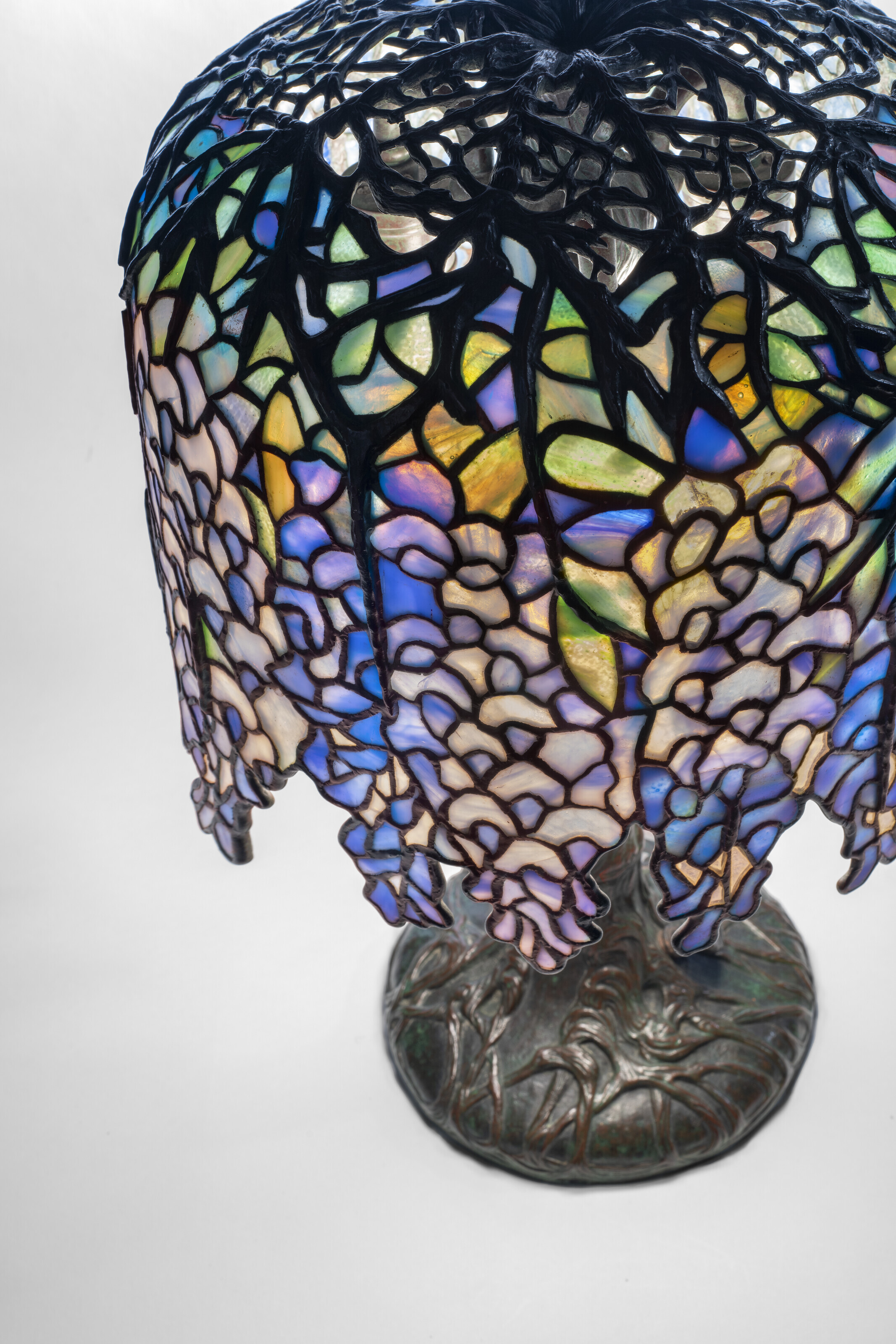 TIFFANY STUDIOS, Rare 'Pony Wisteria' Table Lamp, circa 1915
