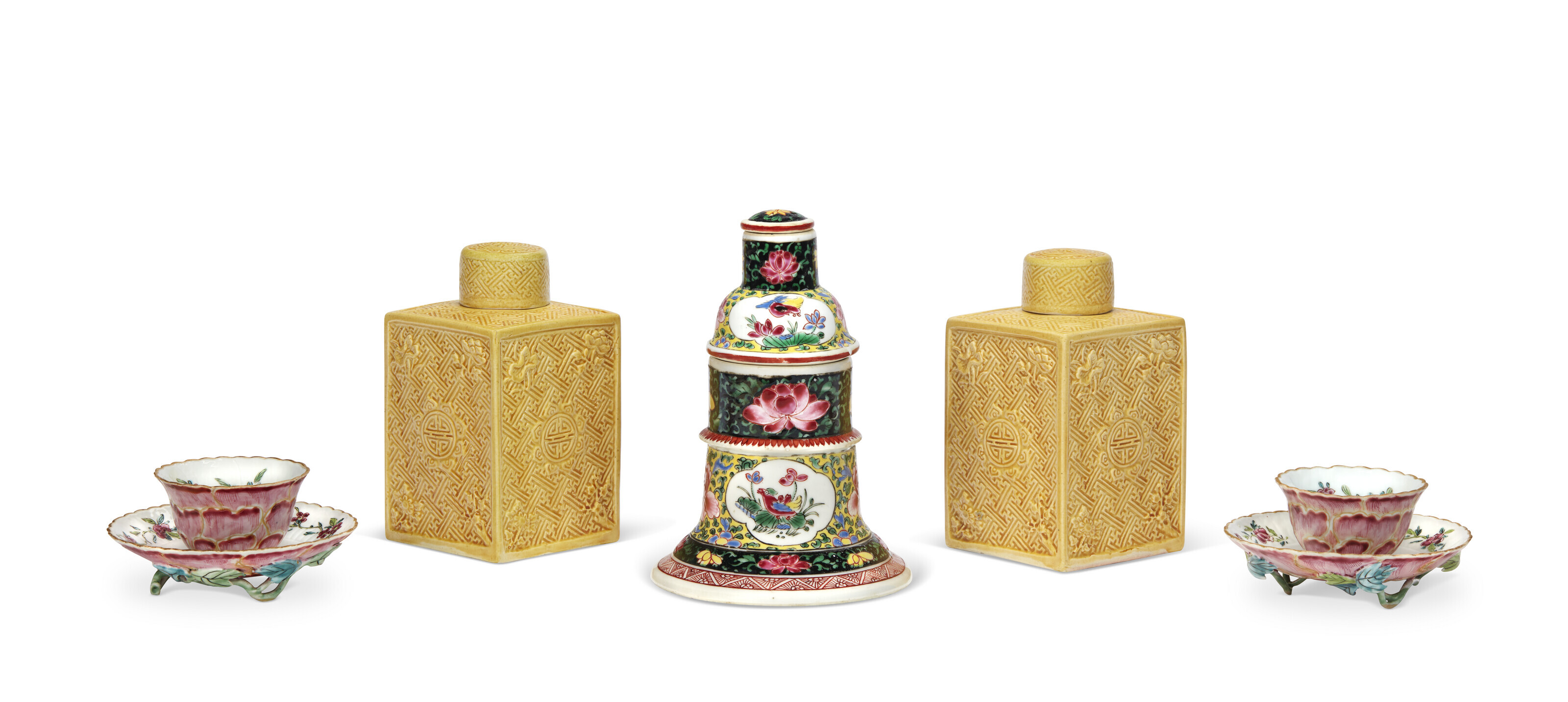 中國清十八/十九世紀彩瓷一組, CHINA, 18TH-19TH CENTURY | Christie's