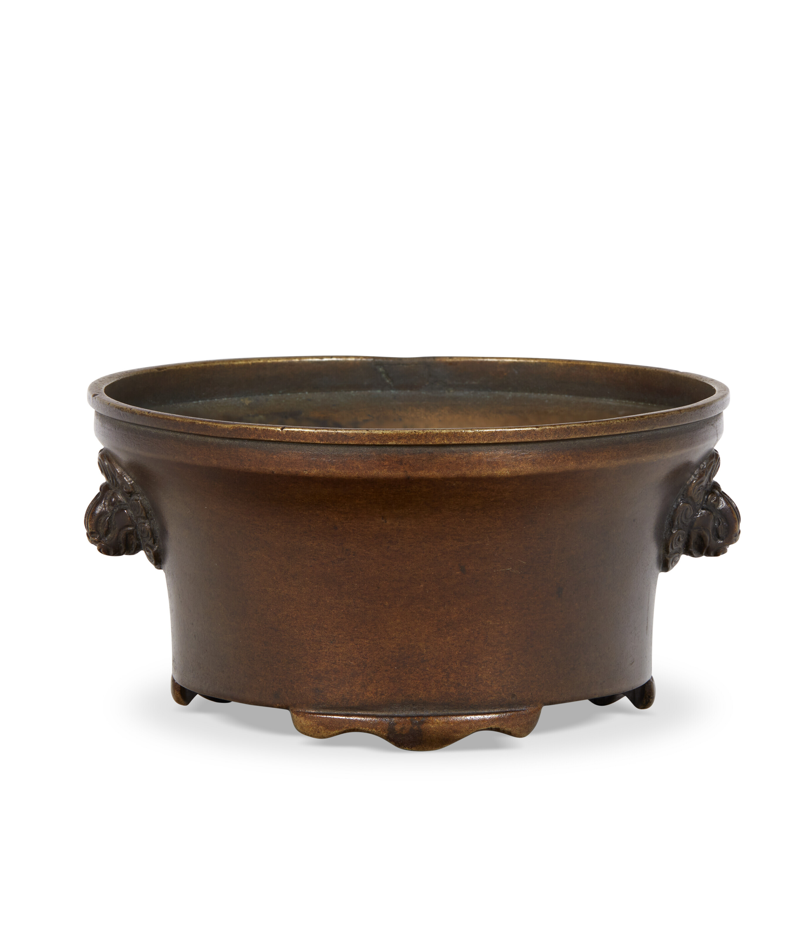 A SMALL BRONZE CENSER, CHINA, 17TH-18TH CENTURY | Christie’s