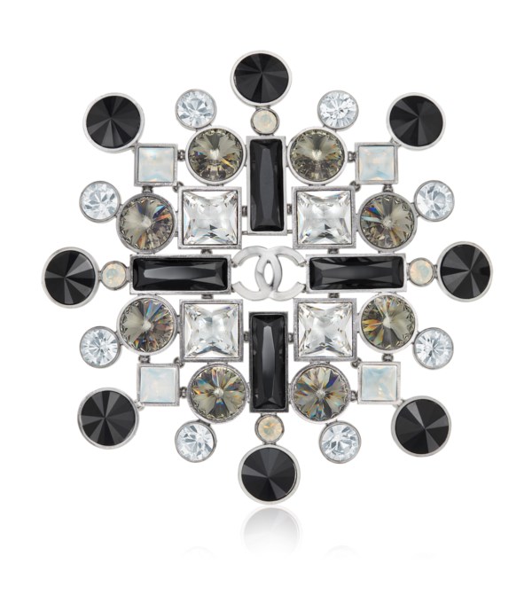 Chanel Brooches & Pins for Sale at Auction