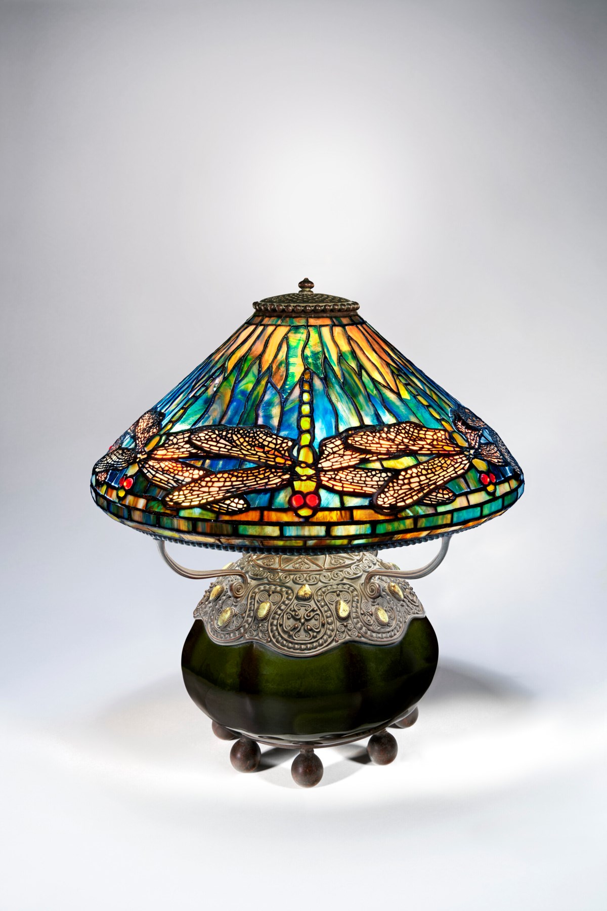 Tiffany Studios Dragonfly Table Lamp, circa 1900