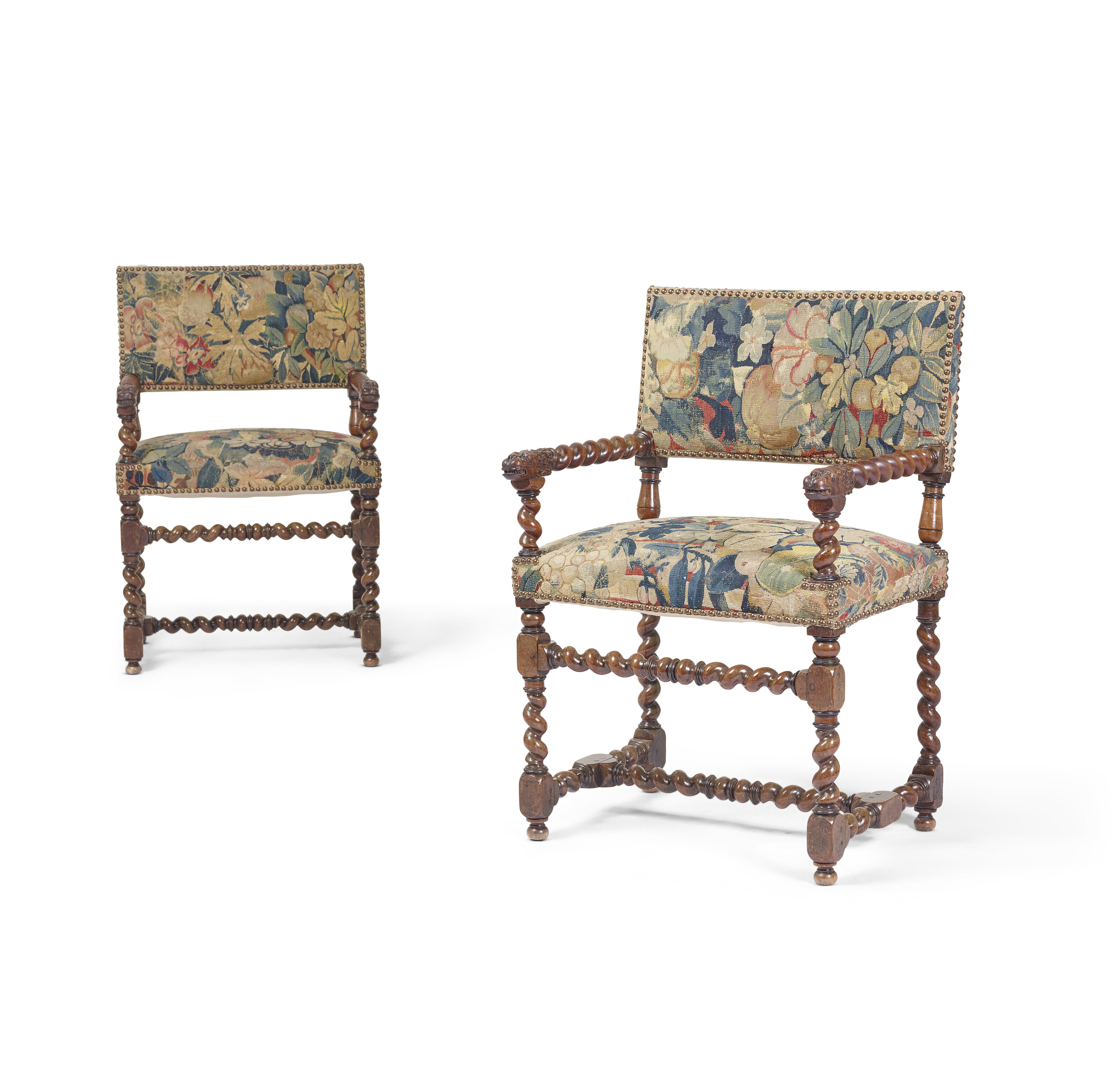 PAIRE DE CHAISES A BRAS LOUIS XIII, EN PARTIE DU XVIIe SIECLE Christie’s