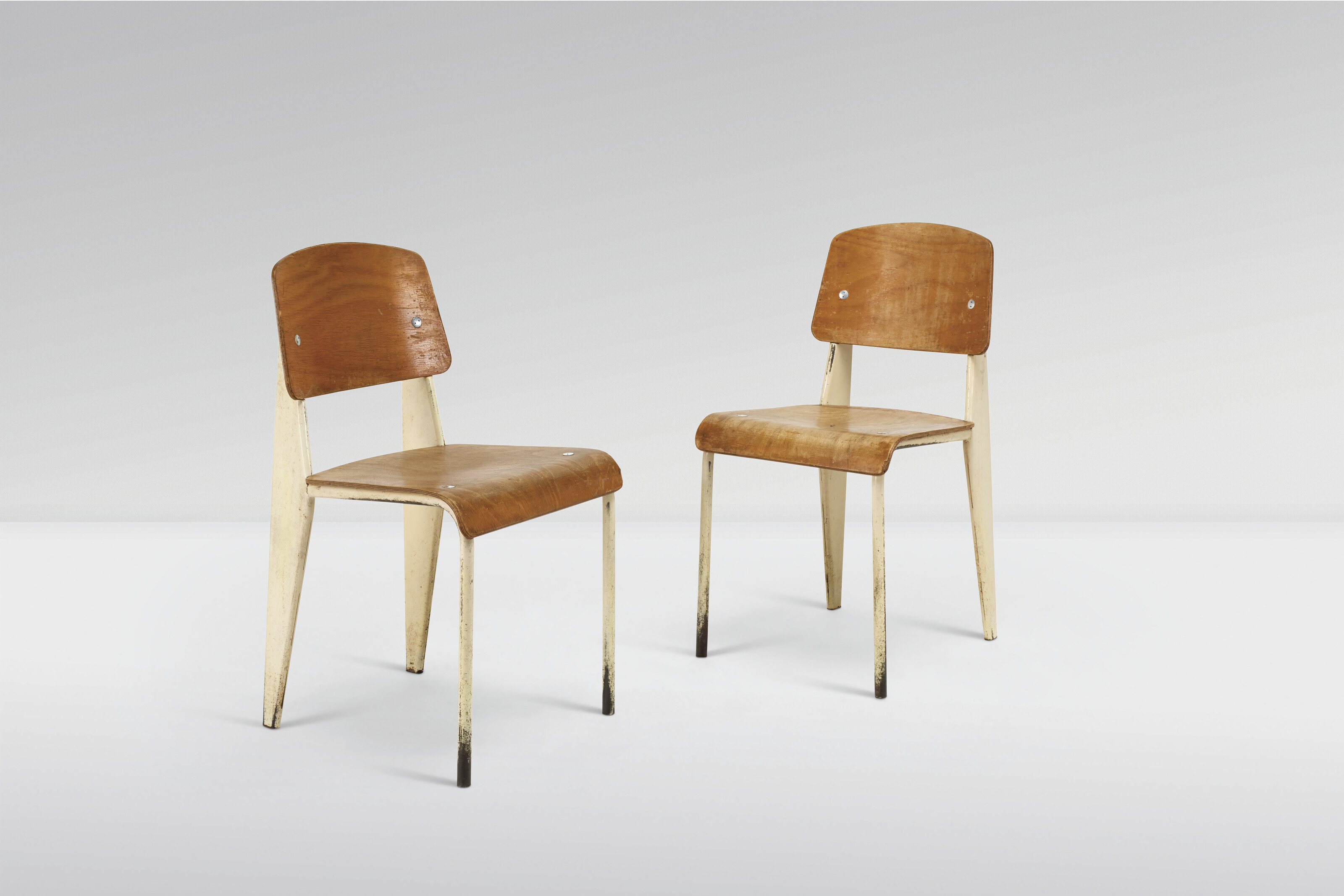 Jean Prouvé JEAN PROUVÉ (1901-1984), Ensemble de six chaises 'Métropole N. 305