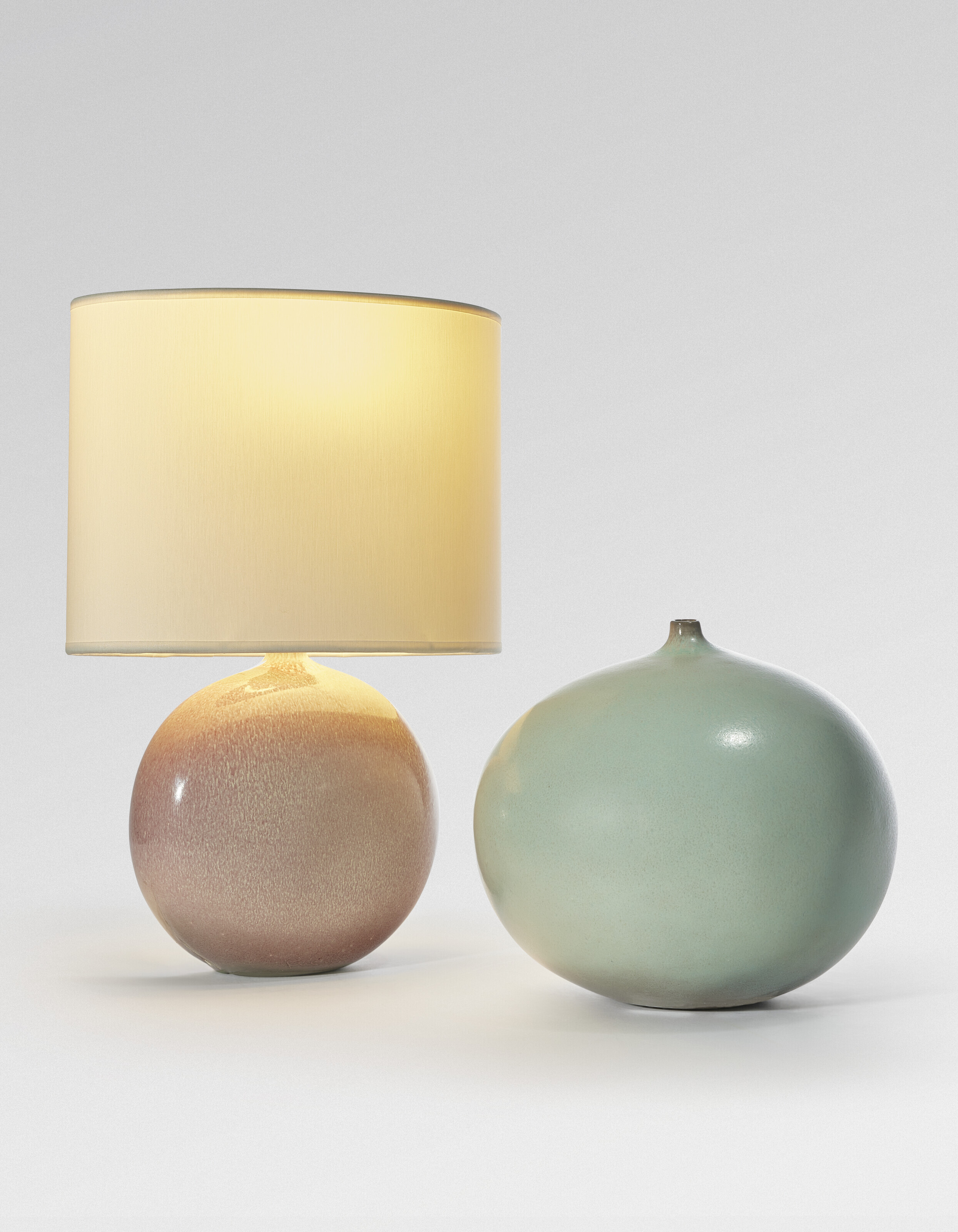 JACQUES RUELLAND (1926-2008) ET DANI RUELLAND (1933-2010), Lampe