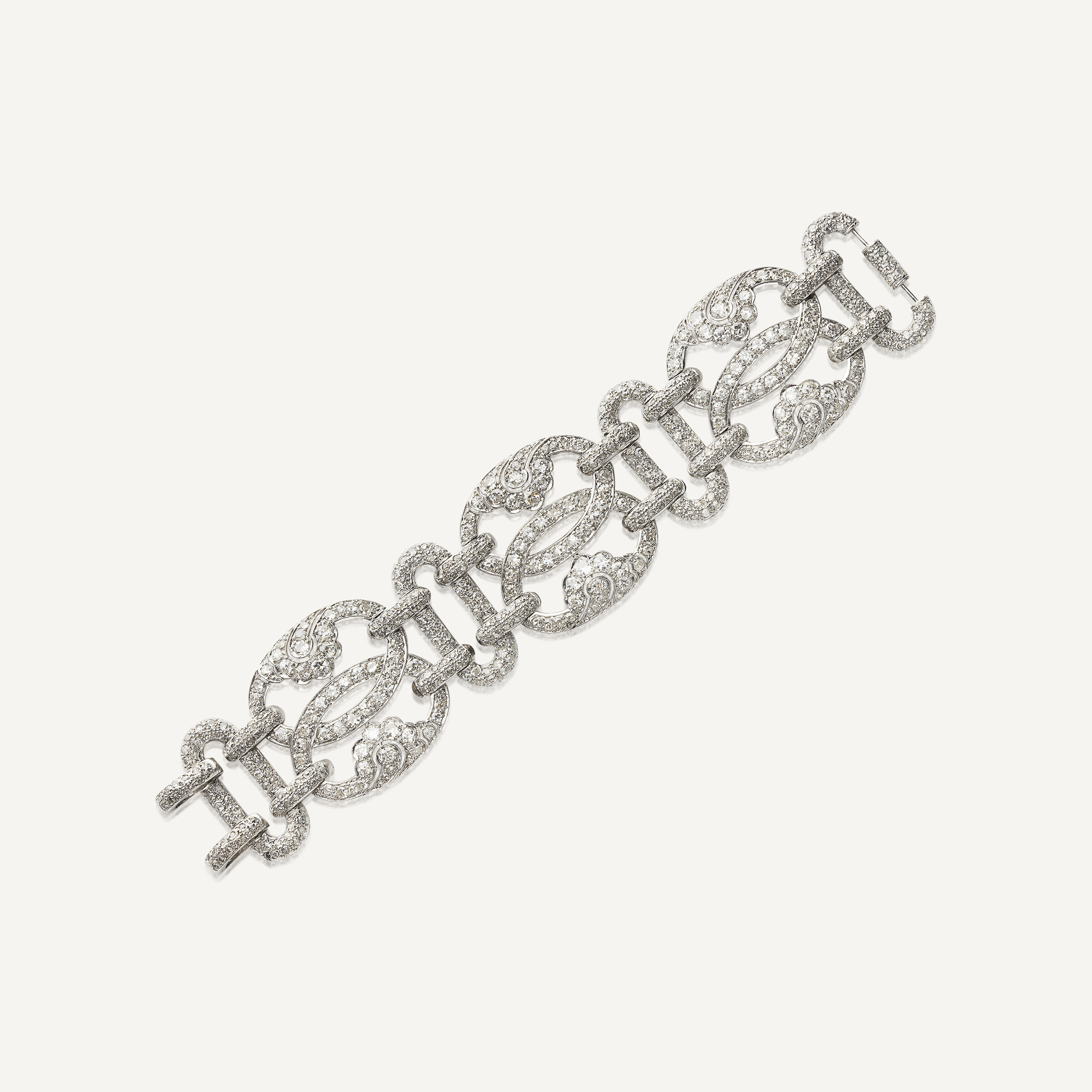 BRACELET ART DÉCO DIAMANTS, Christie’s — free download