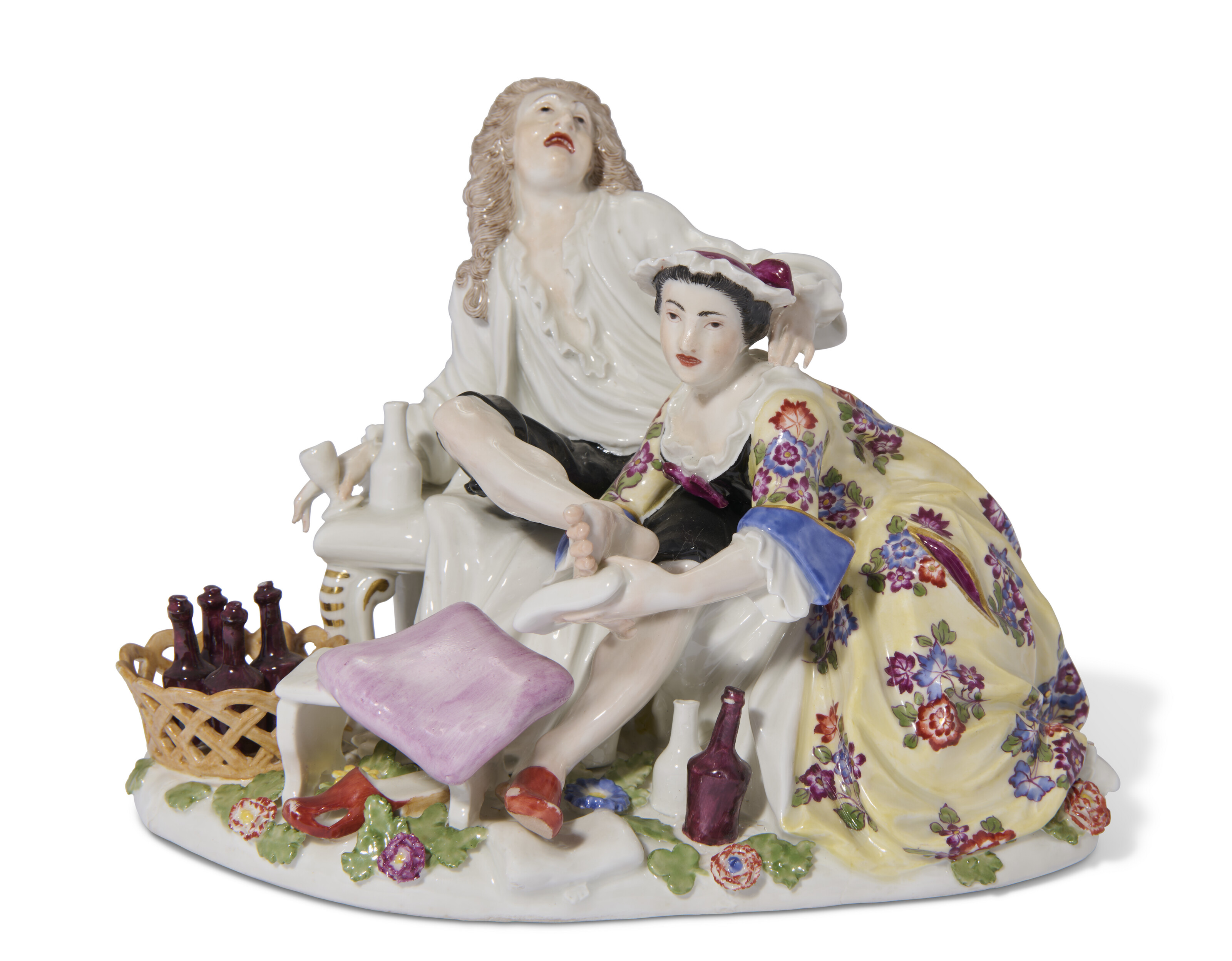 A PAIR OF MEISSEN PORCELAIN FIGURES OF PIERROT AND COLUMBINE