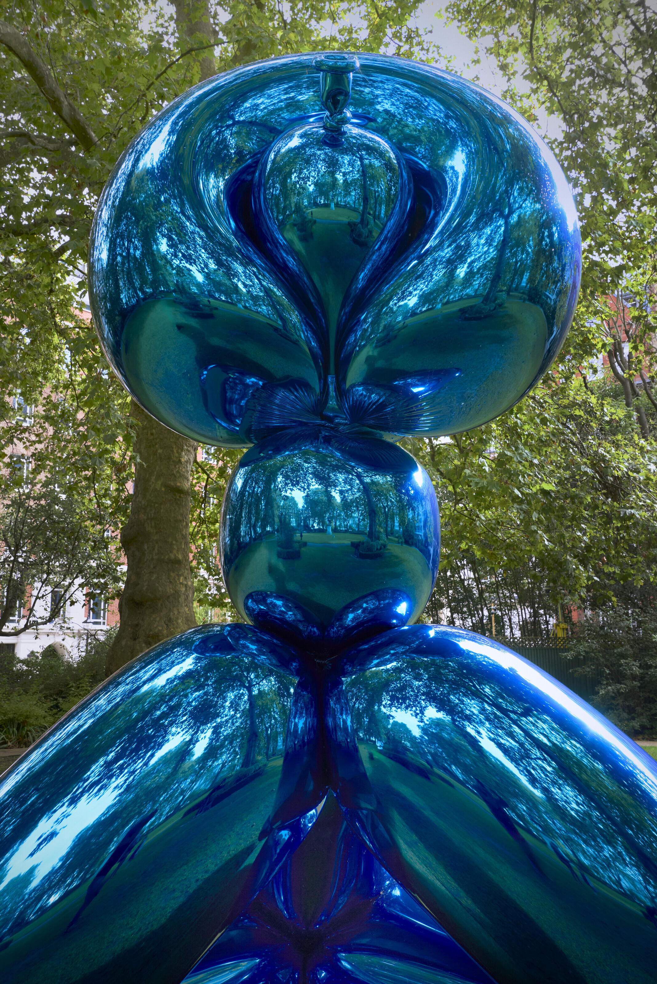 JEFF KOONS (B. 1955), Balloon Monkey (Blue) | Christie's
