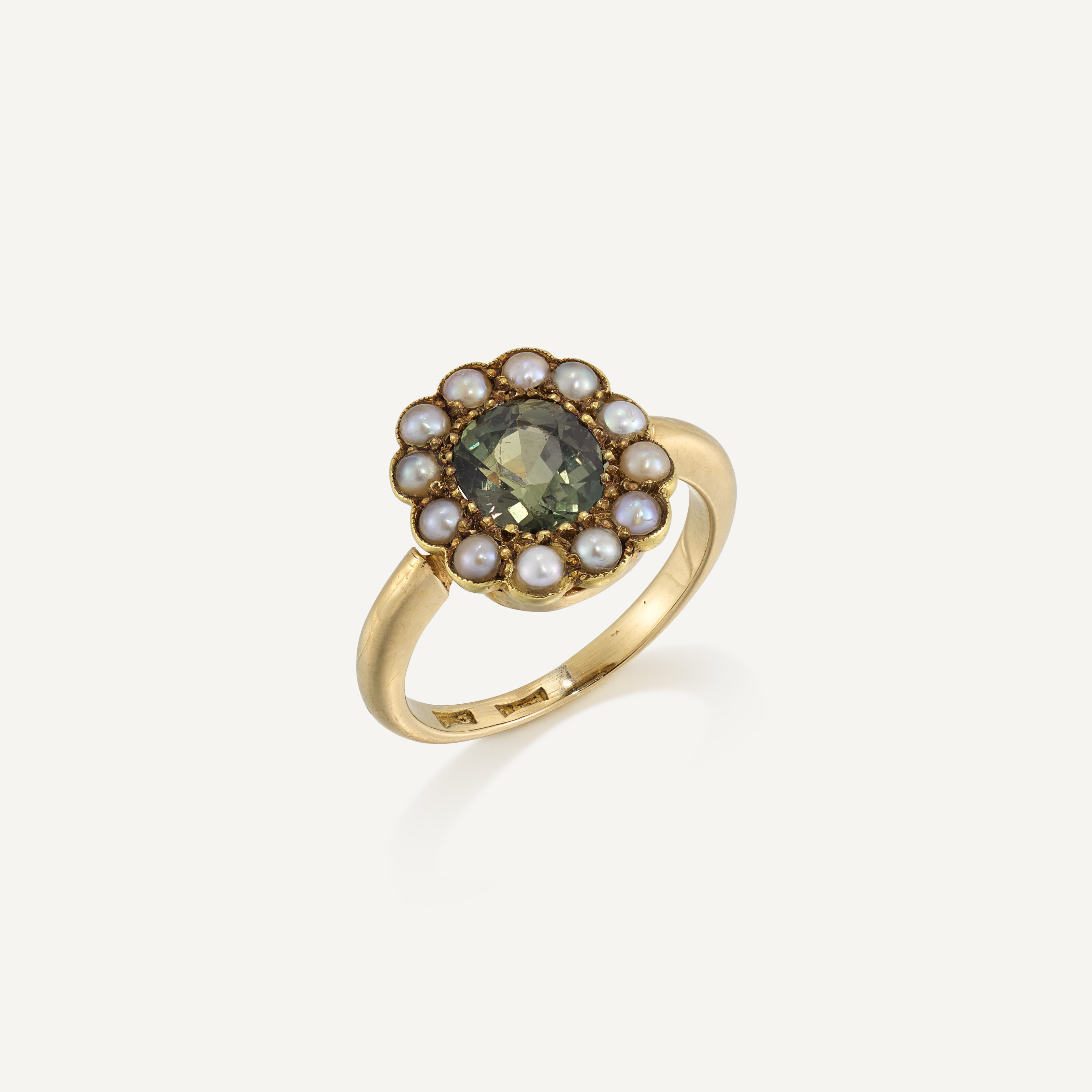 NO RESERVE ANTIQUE ALEXANDRITE AND PEARL RING Christie s