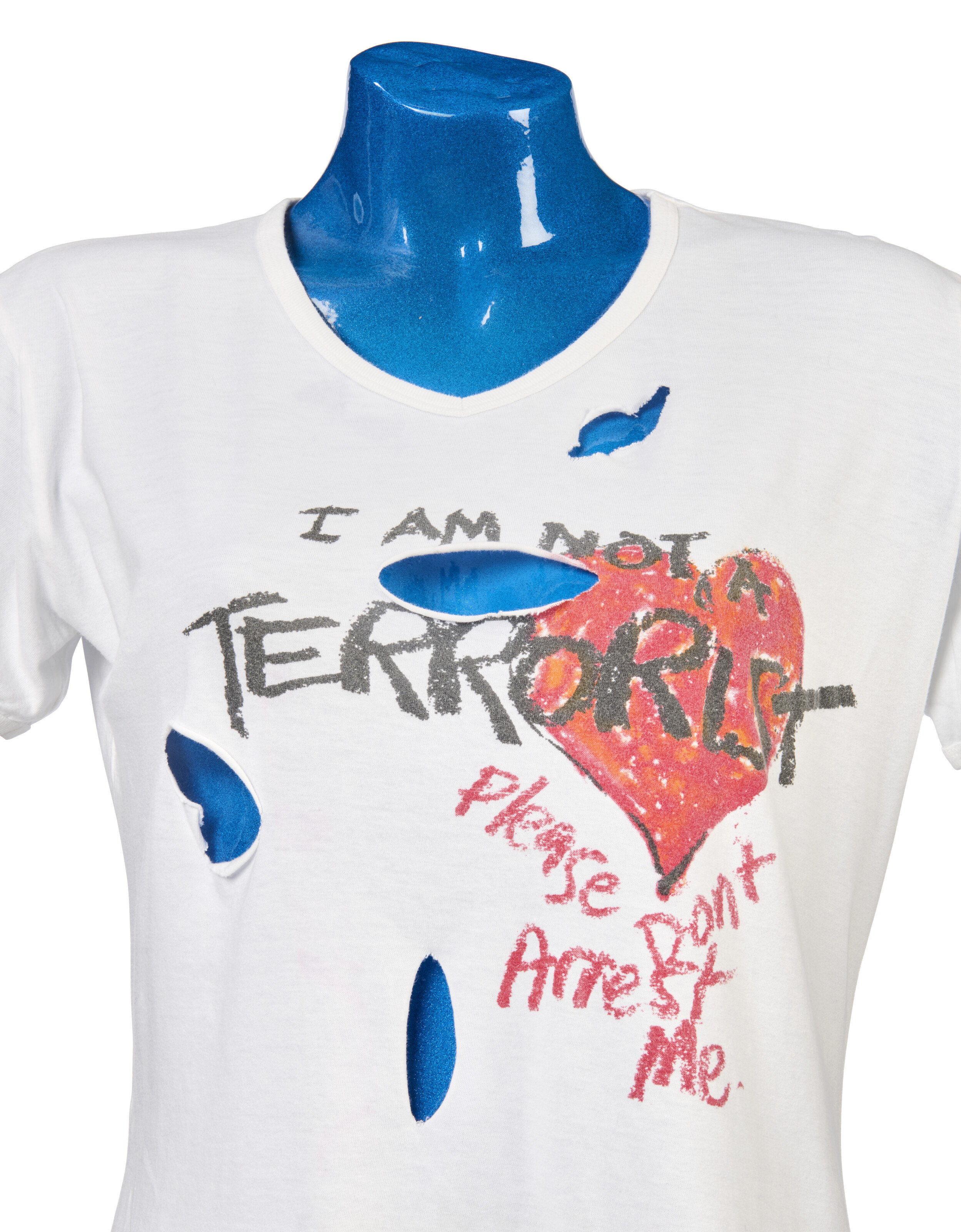 Vivienne Westwood☆ I am not a terrorist Vivienne Westwood's 'I'm not a terrorist' T-shirt up for