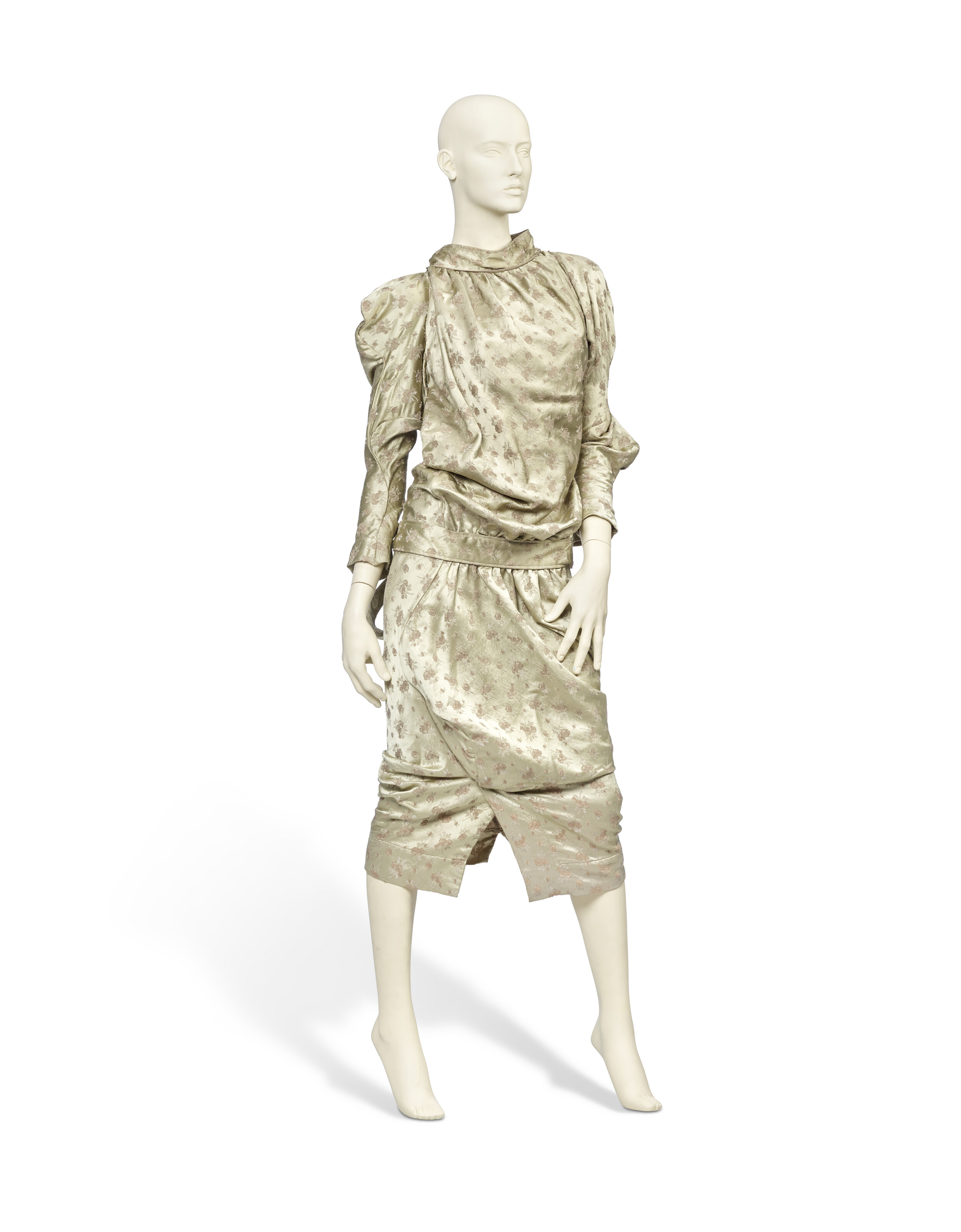 VIVIENNE WESTWOOD, 'ANGLOPHILIA' COLLECTION, AUTUMN-WINTER 2002/03