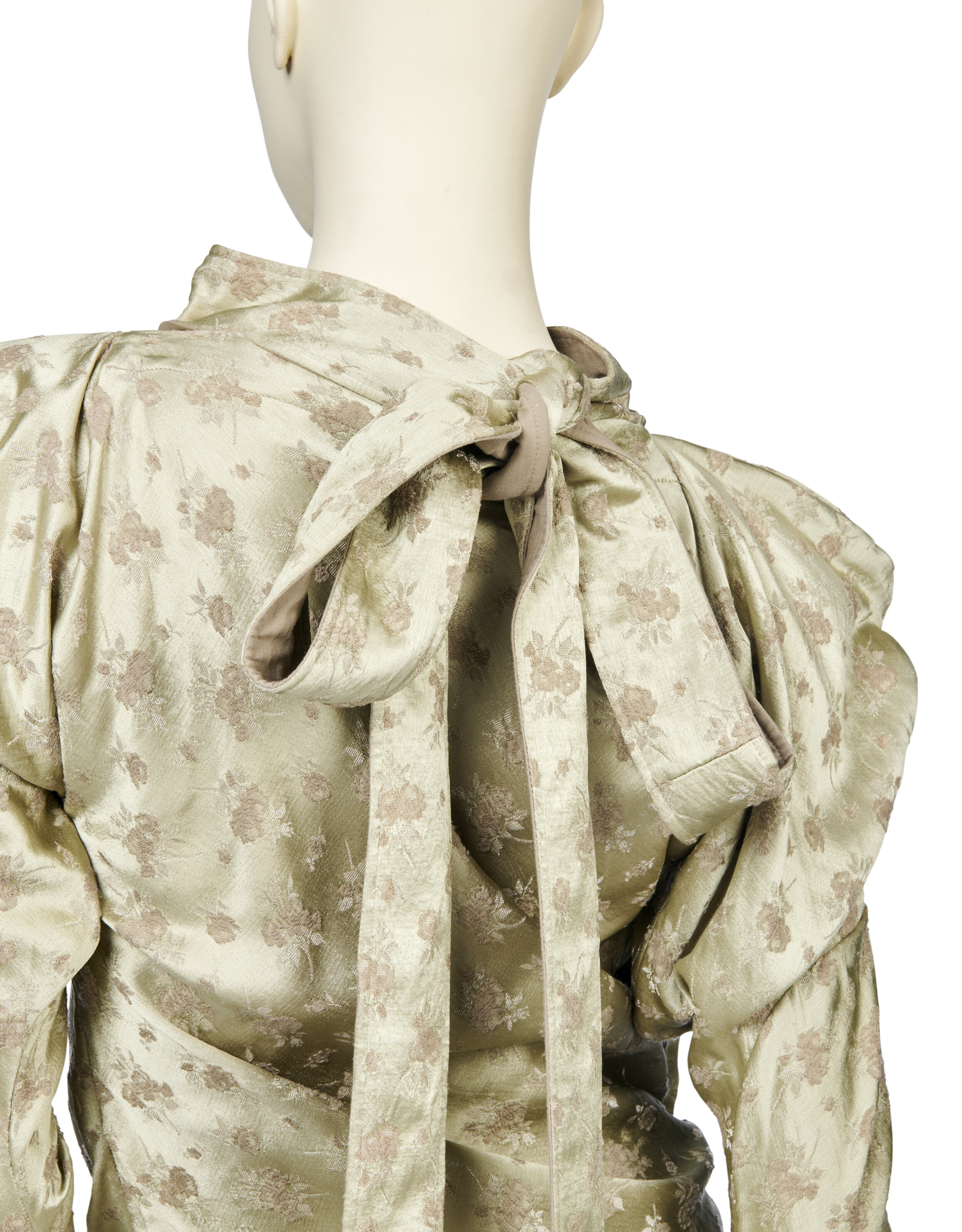 Vivienne Westwood オリーブグリーン ウールショートコート Vivienne Westwood オリーブグリーン ウールショートコート ビビアン