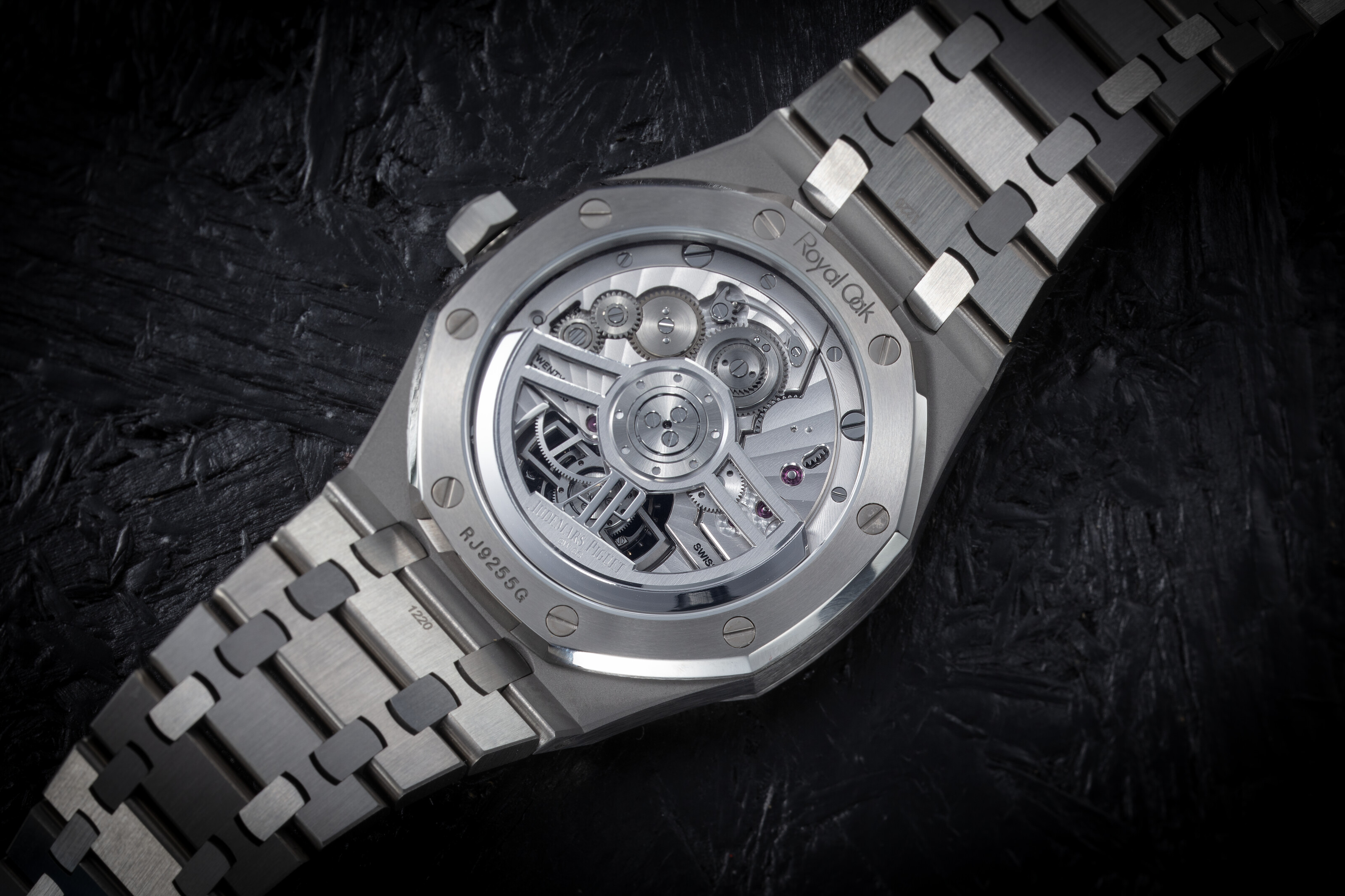 AUDEMARS PIGUET, REF. 26530TI, A RARE AND ATTRACTIVE EXTRA-THIN