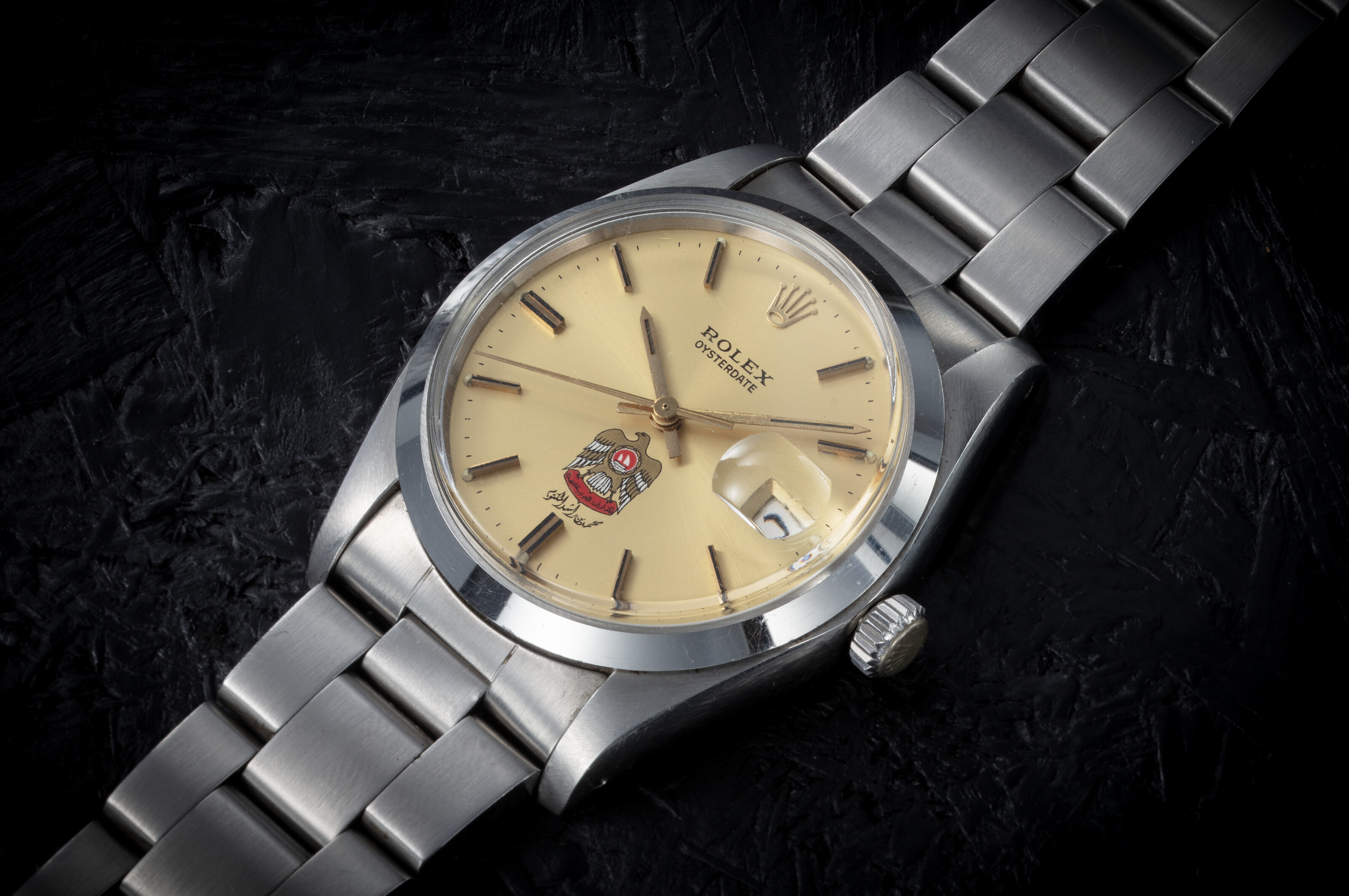 ROLEX, DAY-DATE REF. 18238 'STRING DIAL', A GOLD AUTOMATIC