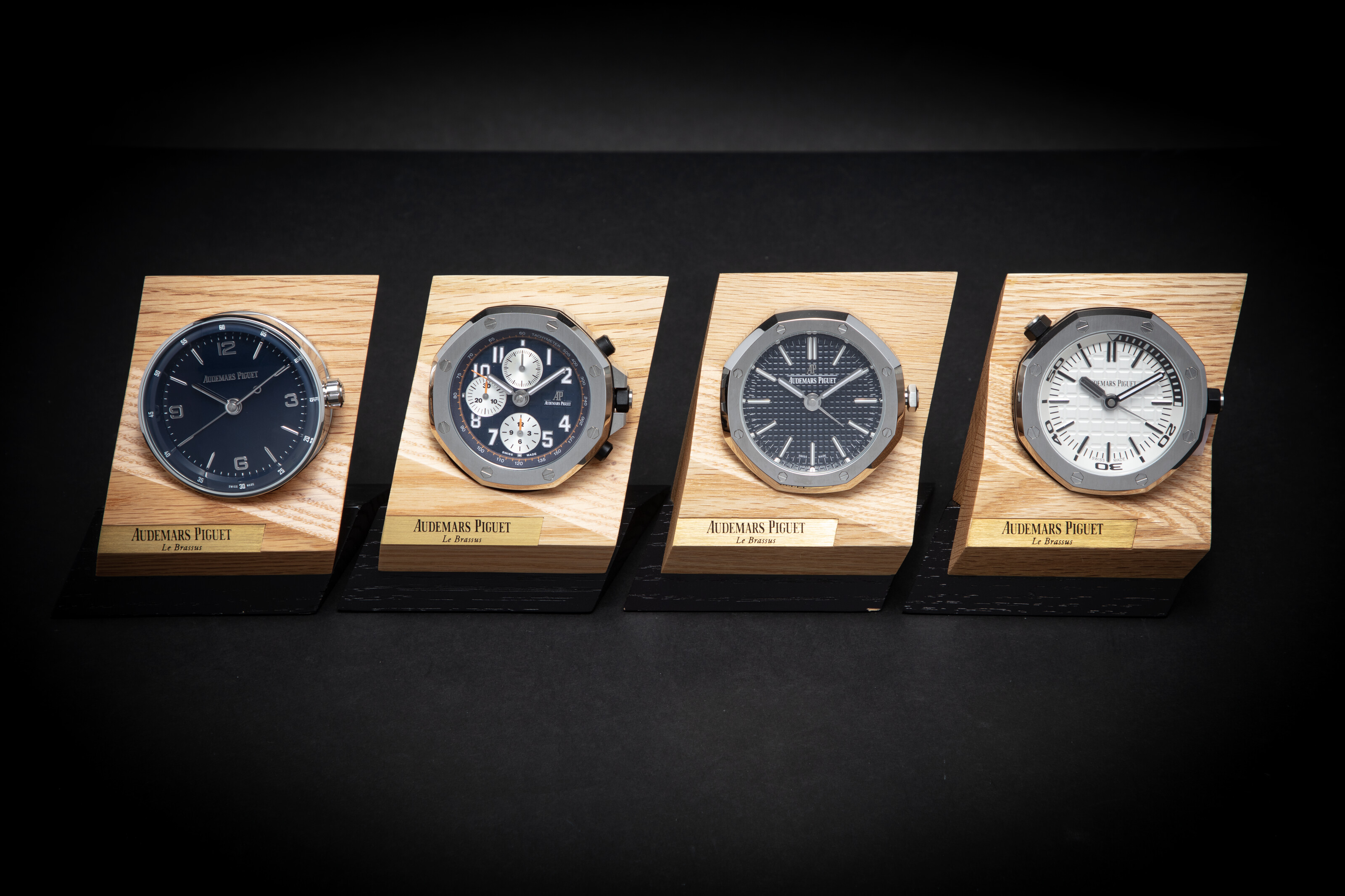 AUDEMARS PIGUET, AN ATTRACTIVE AND COLLECTIBLE SET OF FOUR
