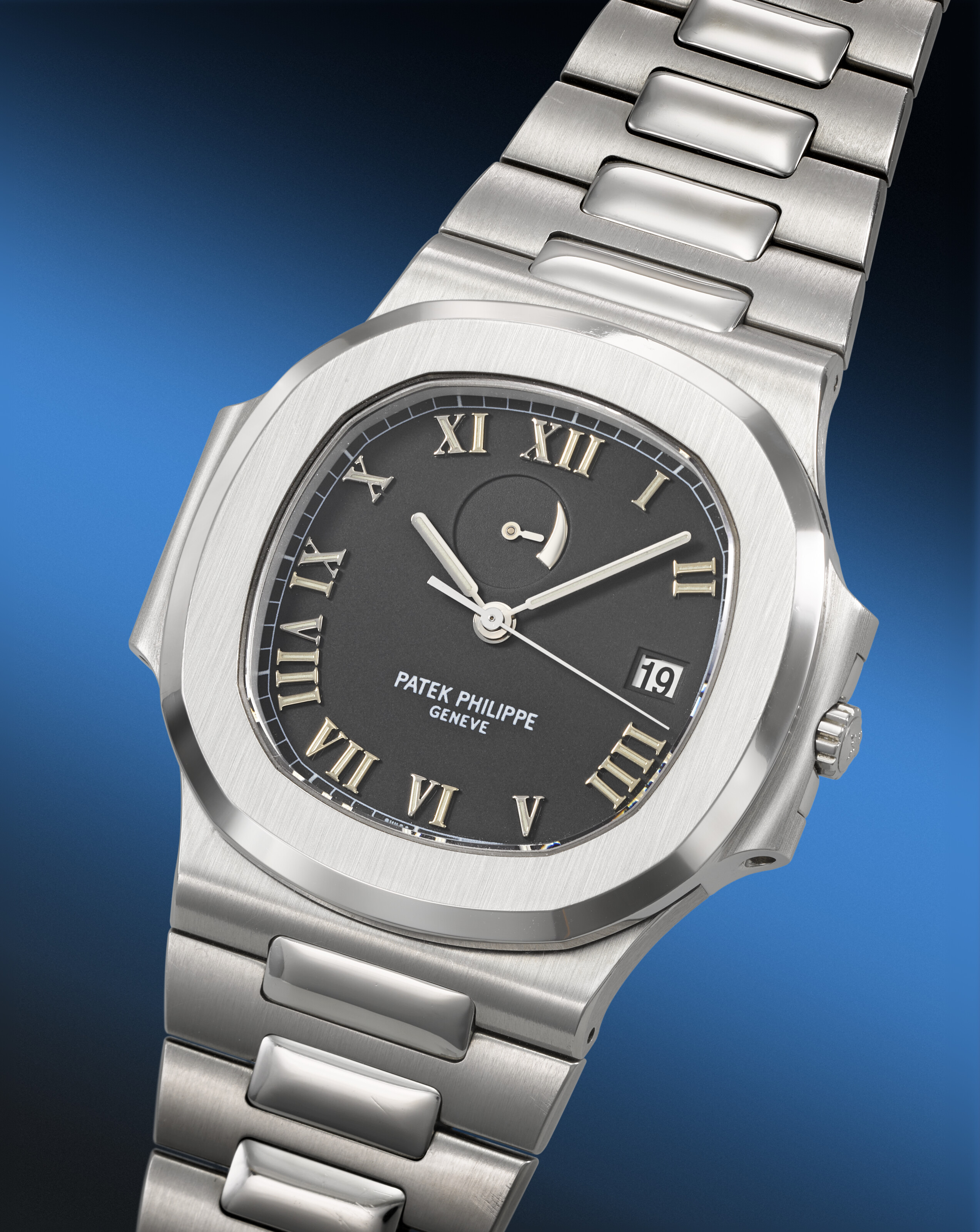 Nautilus 3710/1A, Steel, Roman Dial. Angled dial view. · Photo: Christie's · © Christie's, used with permission · Source: https://www.christies.com/en/lot/lot-6478660