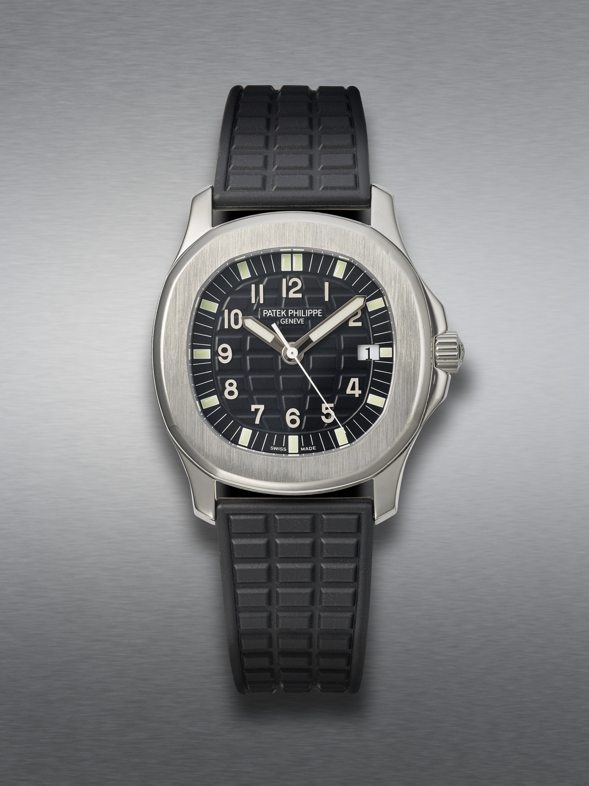 PATEK PHILIPPE, STAINLESS STEEL 'AQUANAUT', REF. 5064A, | Christie's