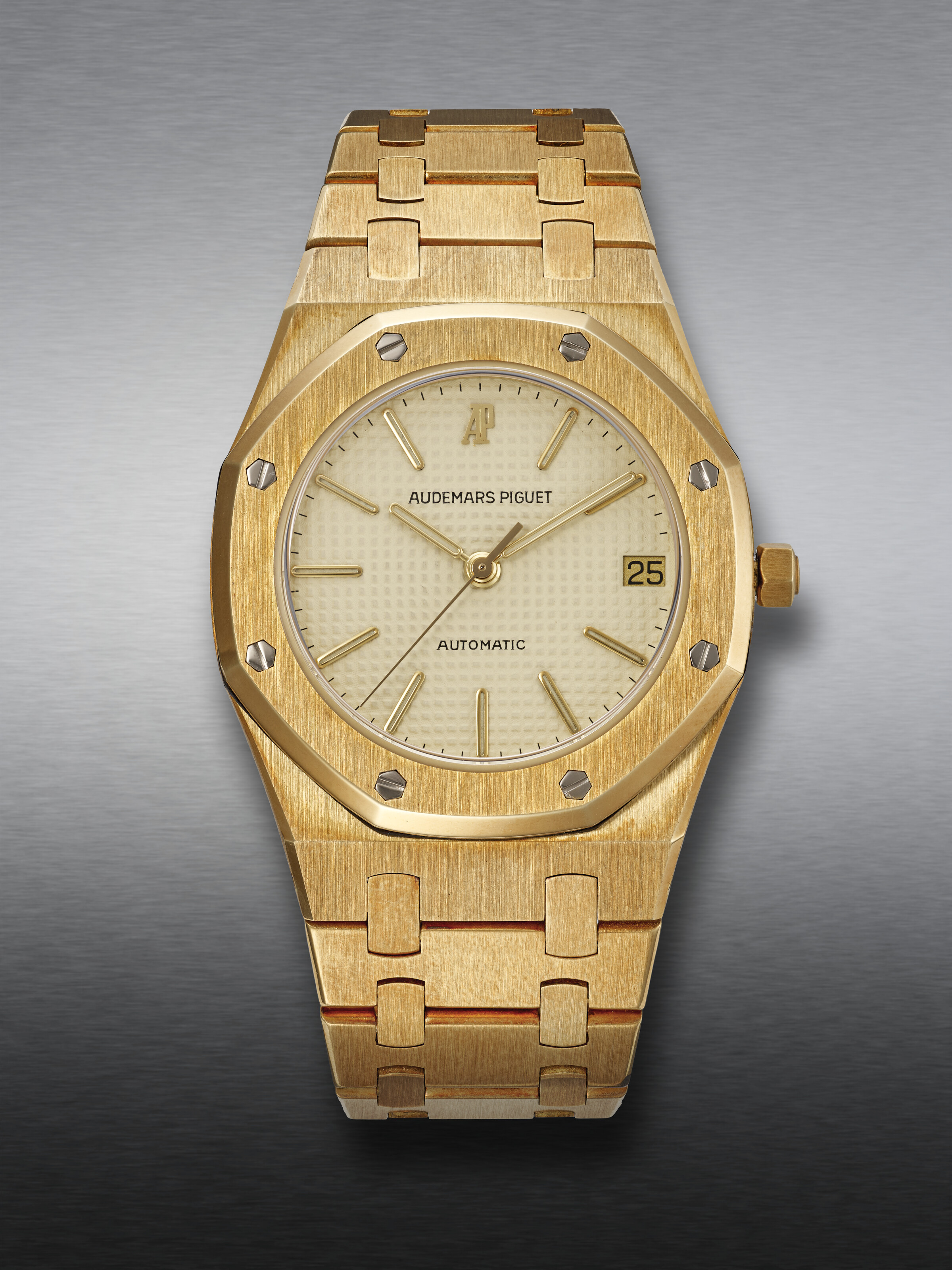 Audemars Piguet AUDEMARS PIGUET, YELLOW GOLD ‘ROYAL OAK’, REF. 4100BA