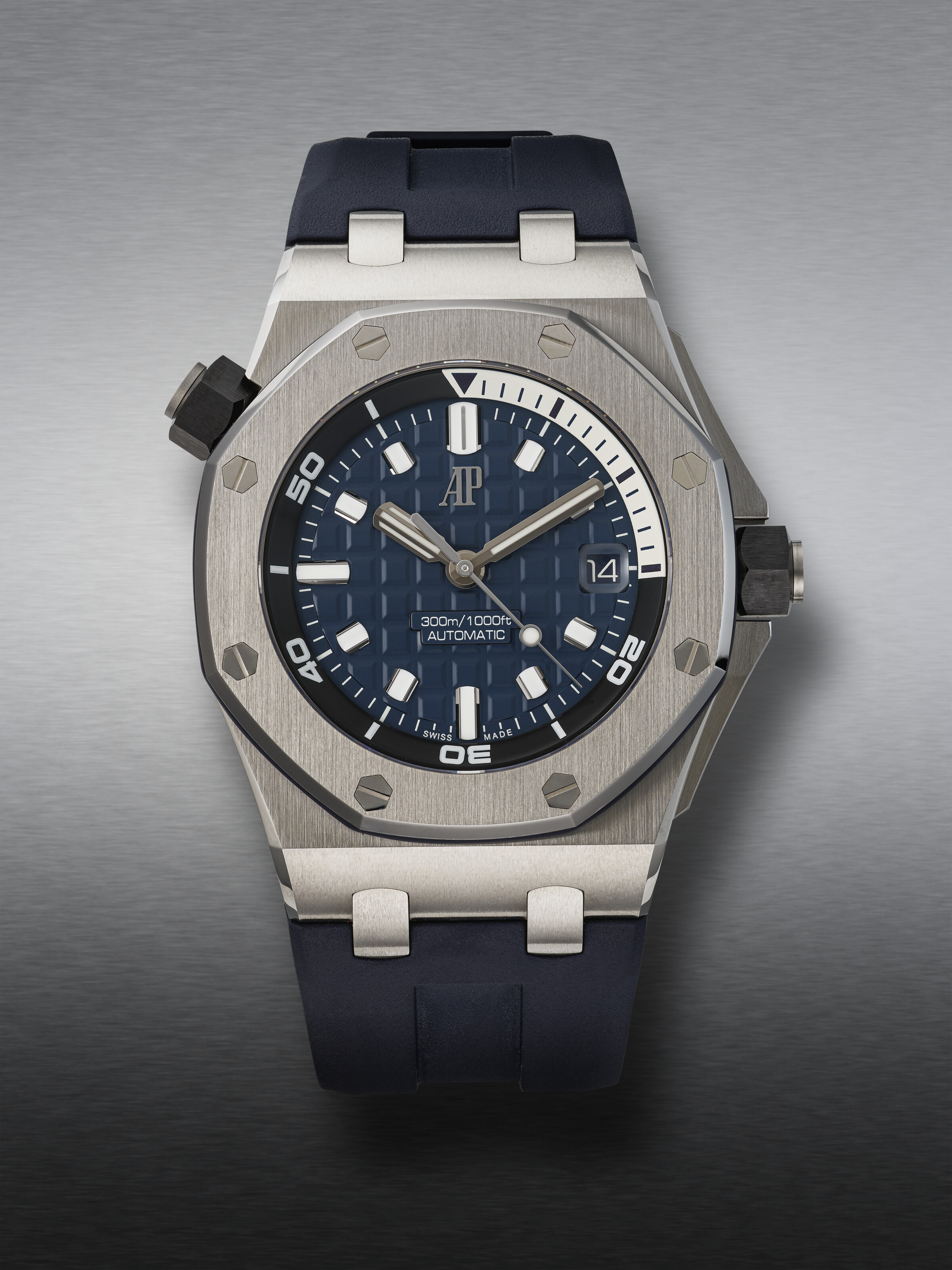 AUDEMARS PIGUET, STAINLESS STEEL ‘ROYAL OAK OFFSHORE’, REF. 15720ST ...