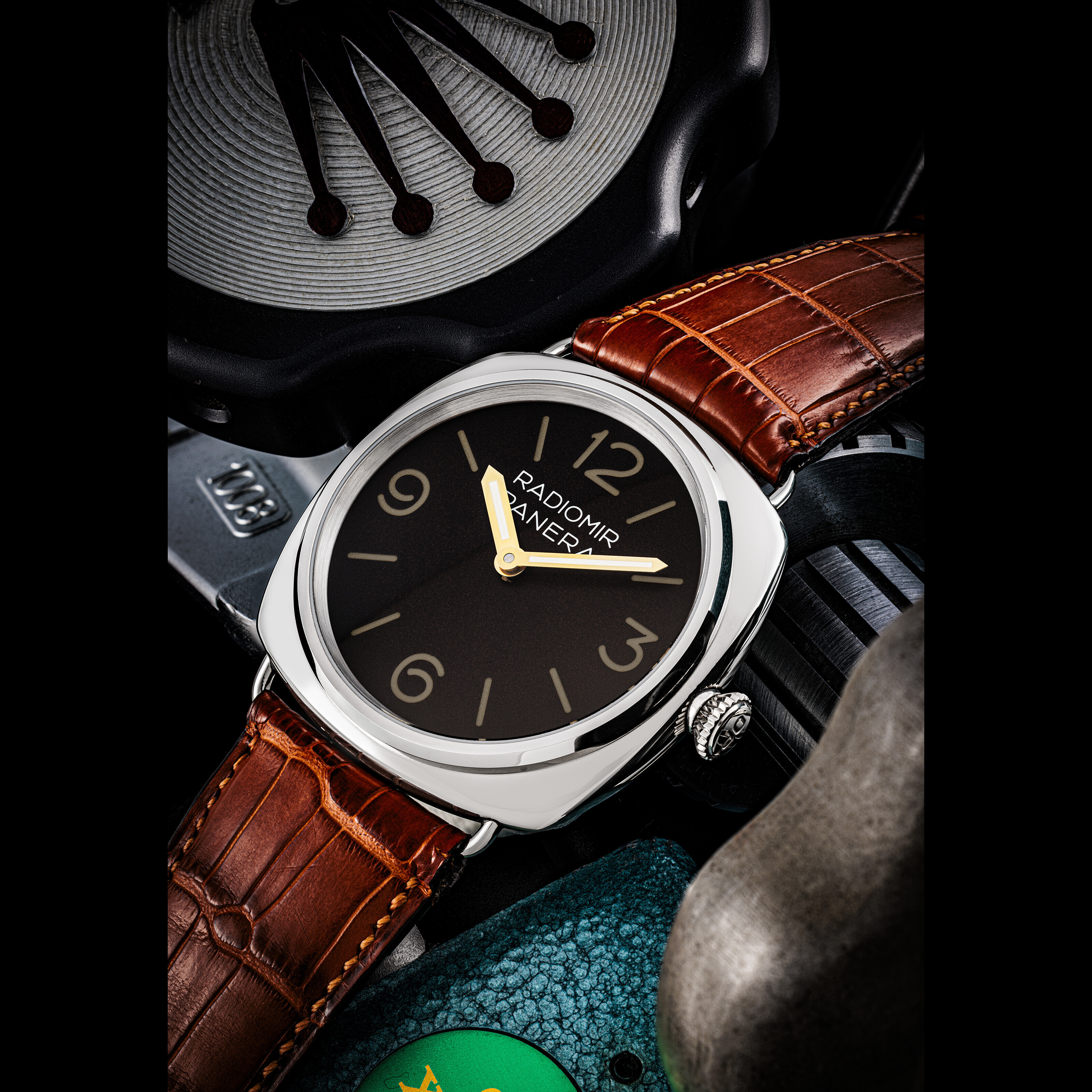 Panerai o rolex discount