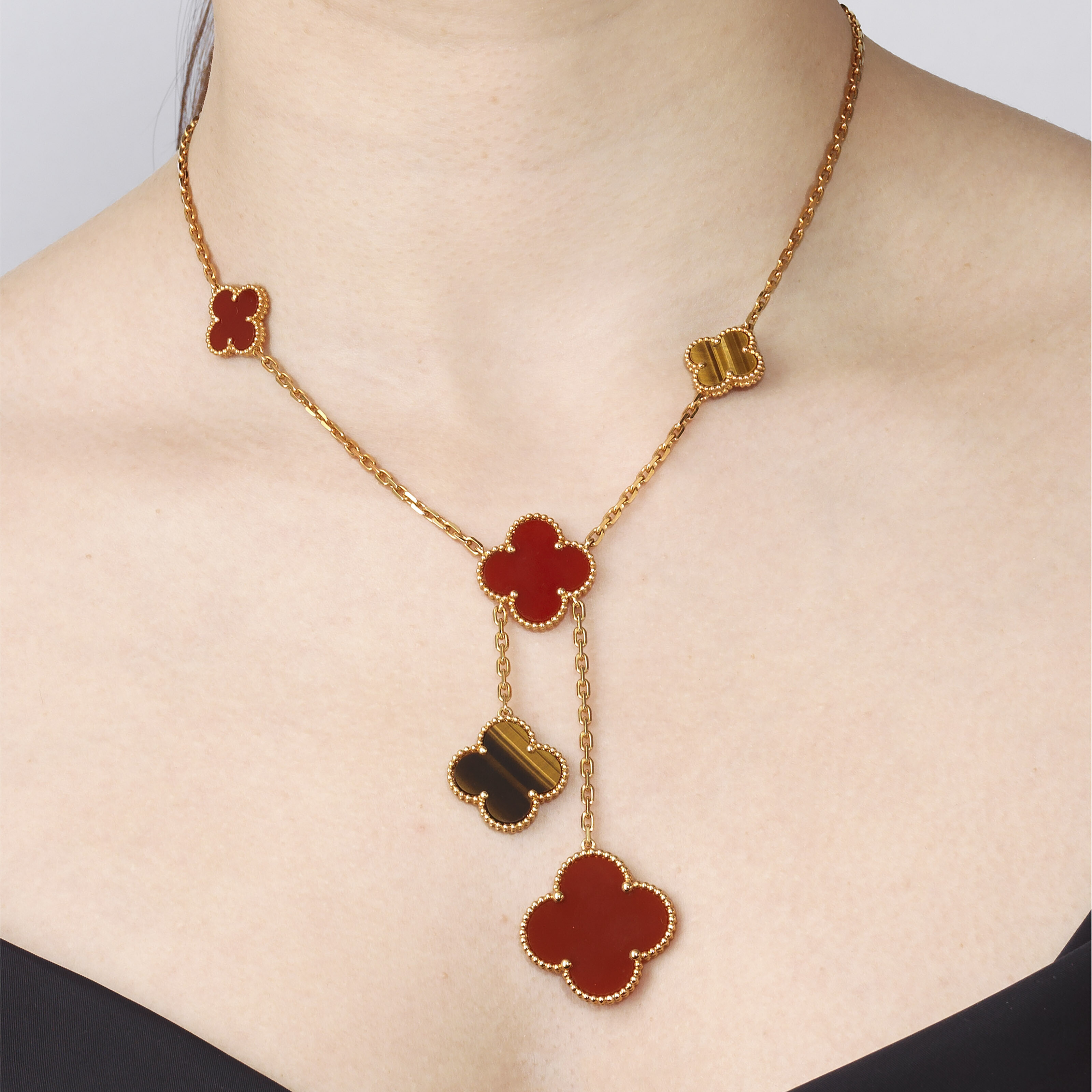 VAN CLEEF ARPELS CARNELIAN AND TIGER'S EYE 'MAGIC ALHAMBRA