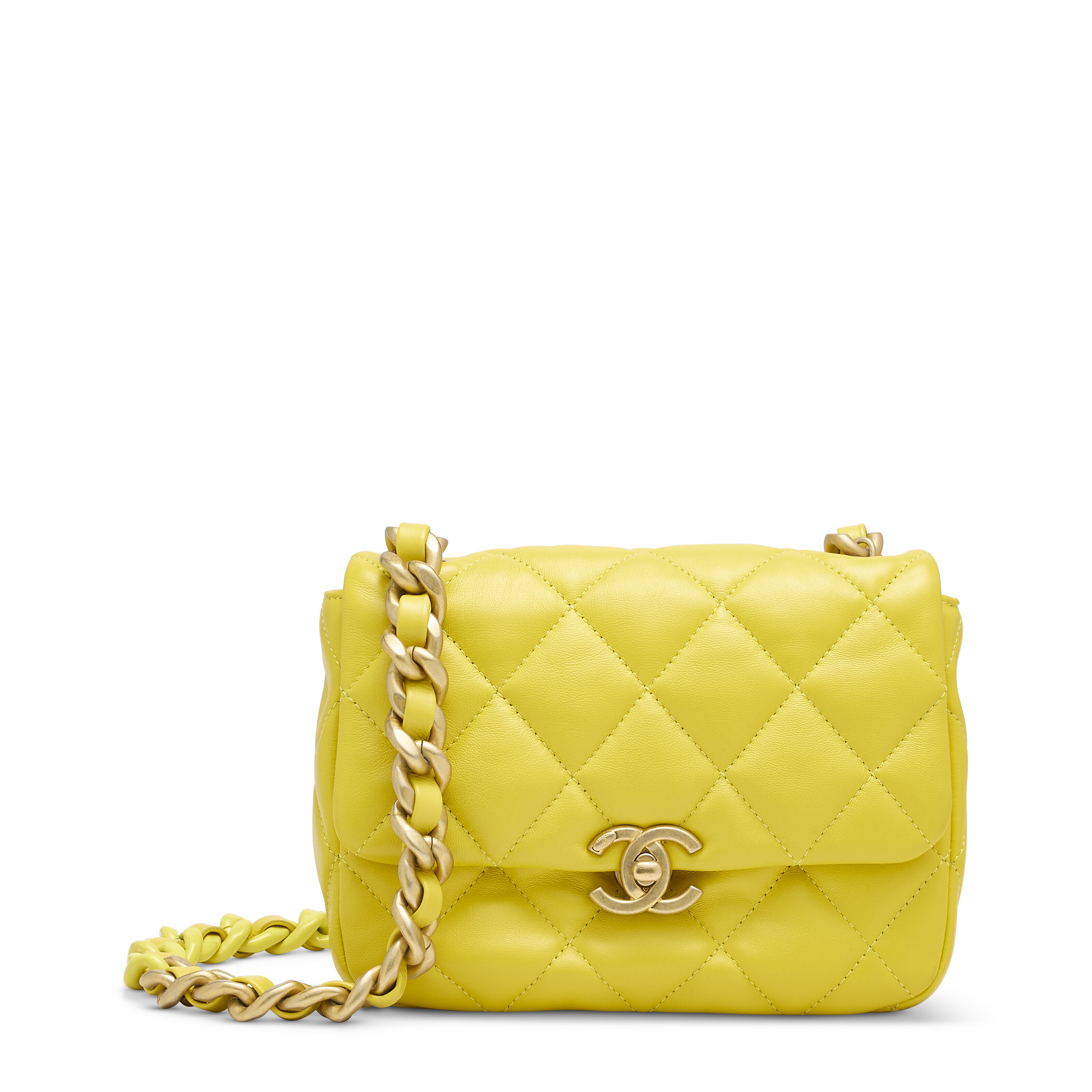*おしゃれ上級者*【CHANEL】クラッチ イエロー Clutch with chain - Shiny lambskin & gold-tone metal, light