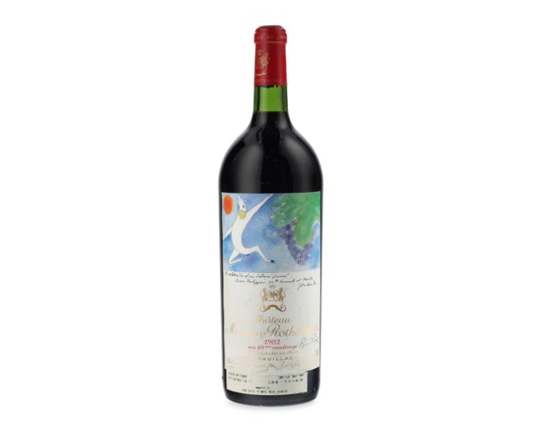 Château Mouton Rothschild 1982, Pauillac, 1er Cru ClasséLevel bn 